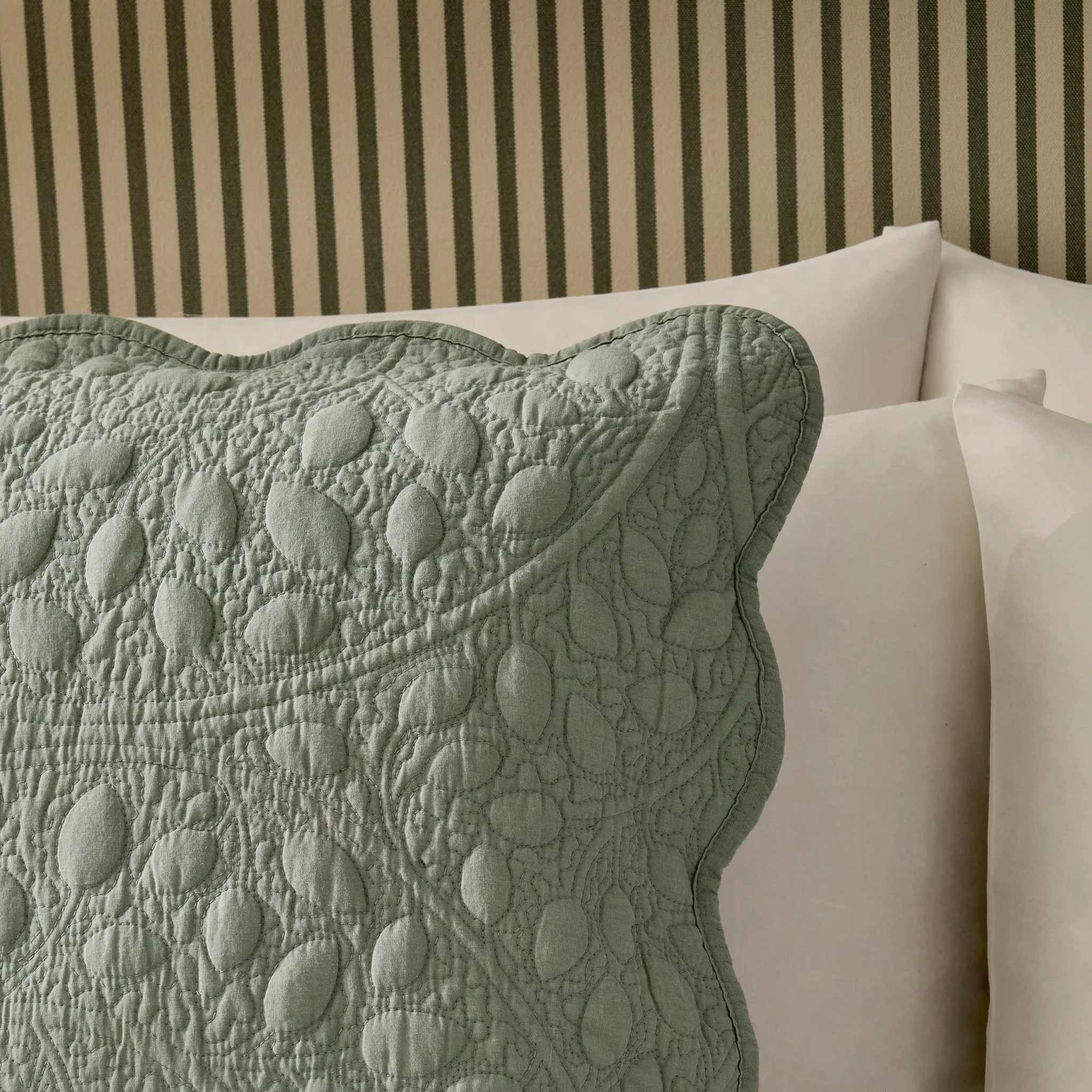 Lucerne Scallop Matelasse Cushion Cover - Forest Green - Image 2