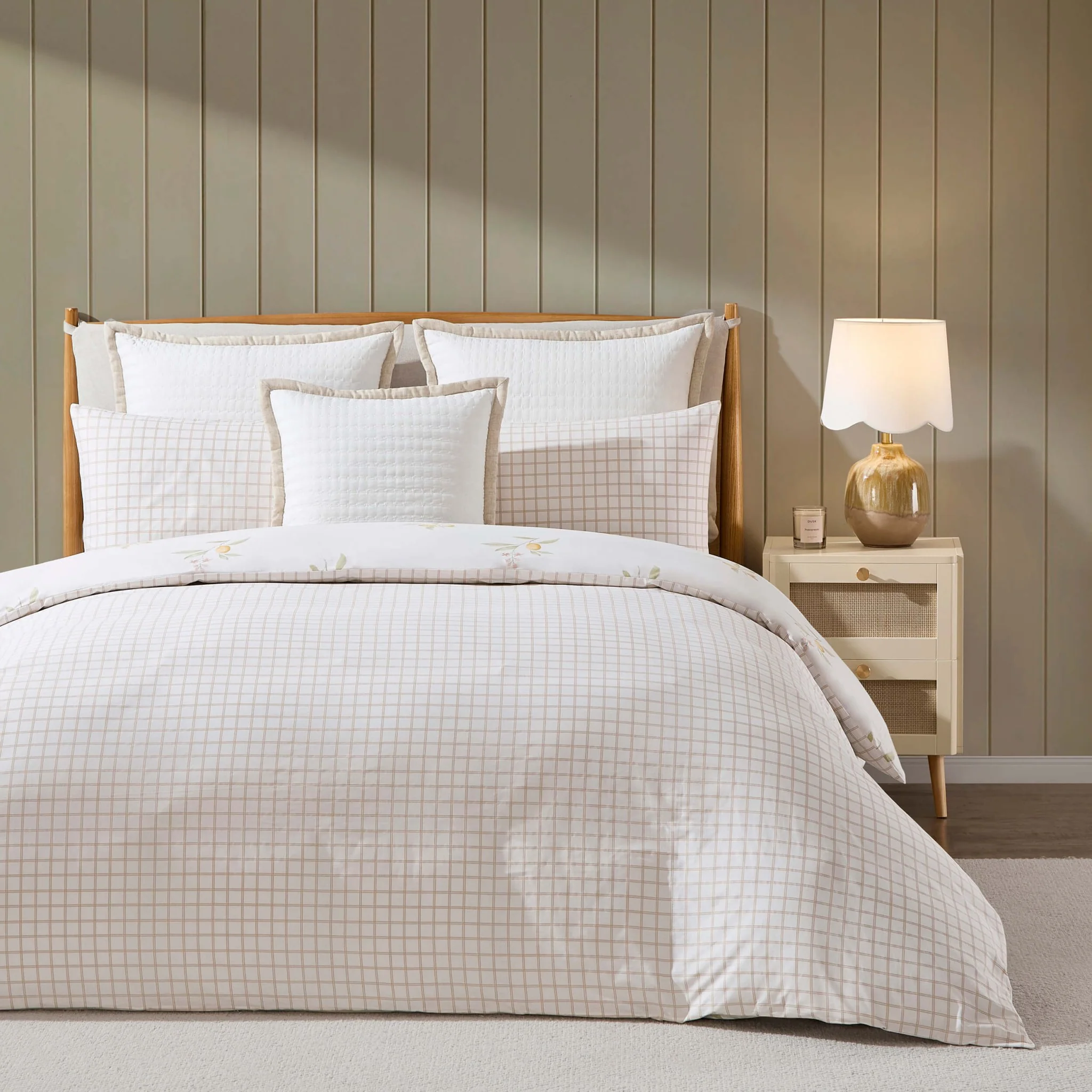 Lucie 100% Cotton Lemon & Check Reversible Duvet Cover & Pillowcase Set - Multicoloured - Image 2