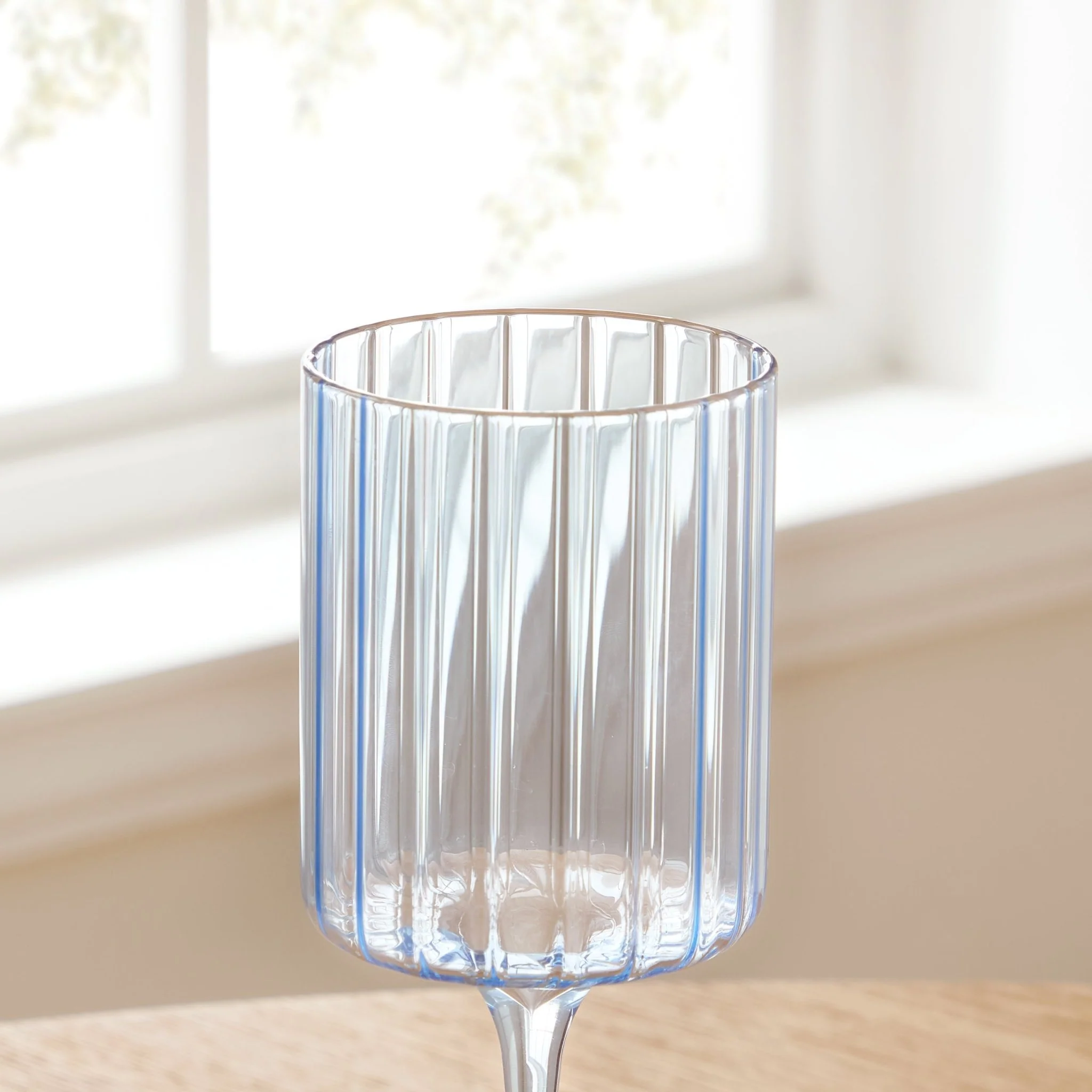 Lucinda Scalloped Edge Wine Glasses - Set of 4 - Blue - Image 3