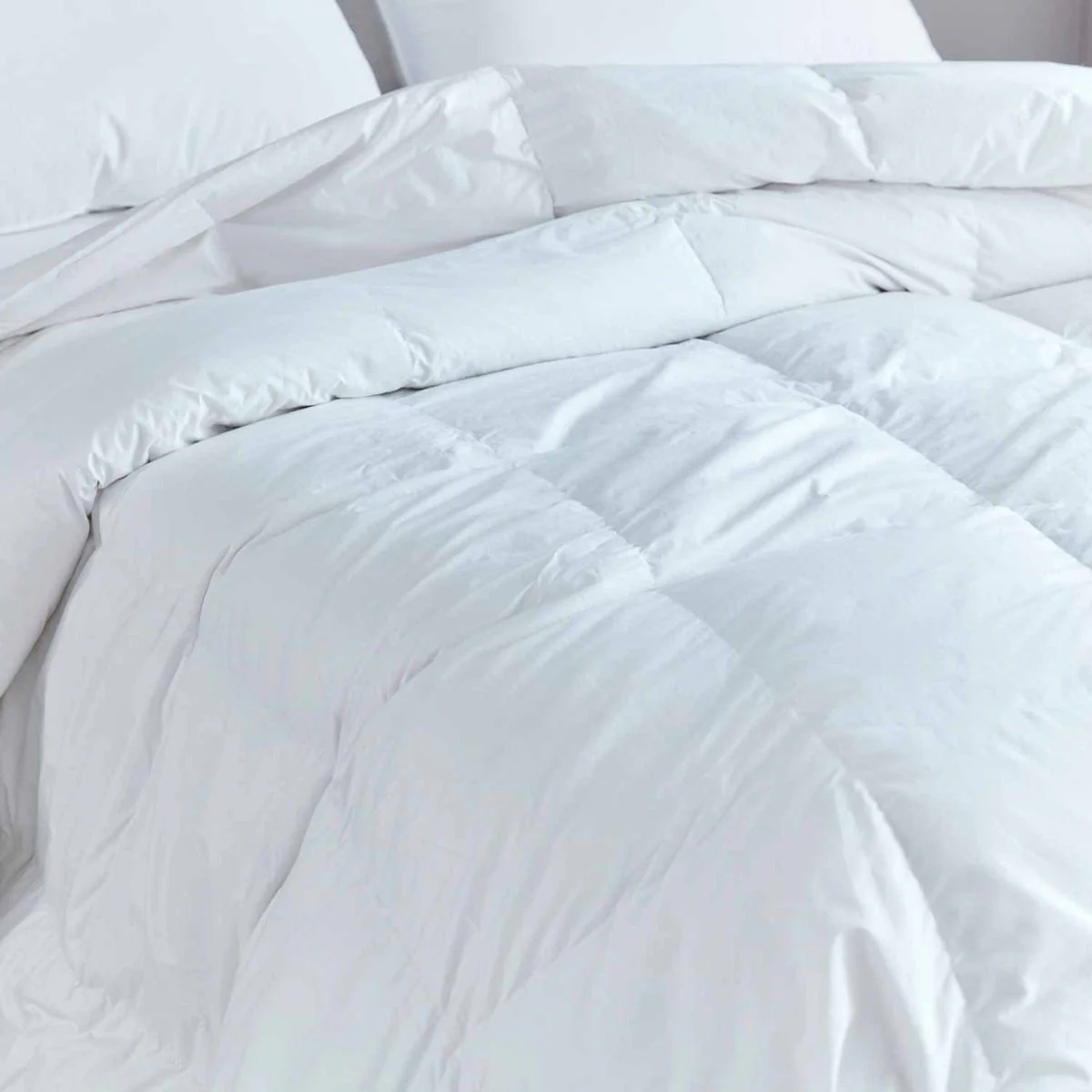 Luxury 80% Goose Down Duvet Collection - Image 5