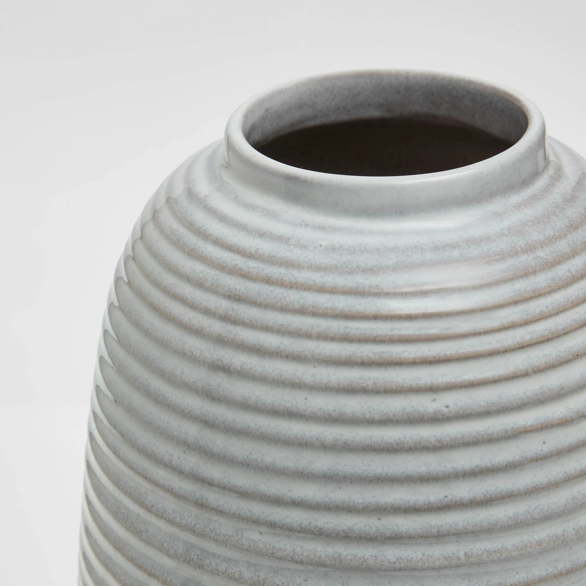 Lydia Ribbed Glaze Vase - Grey/White - Image 7