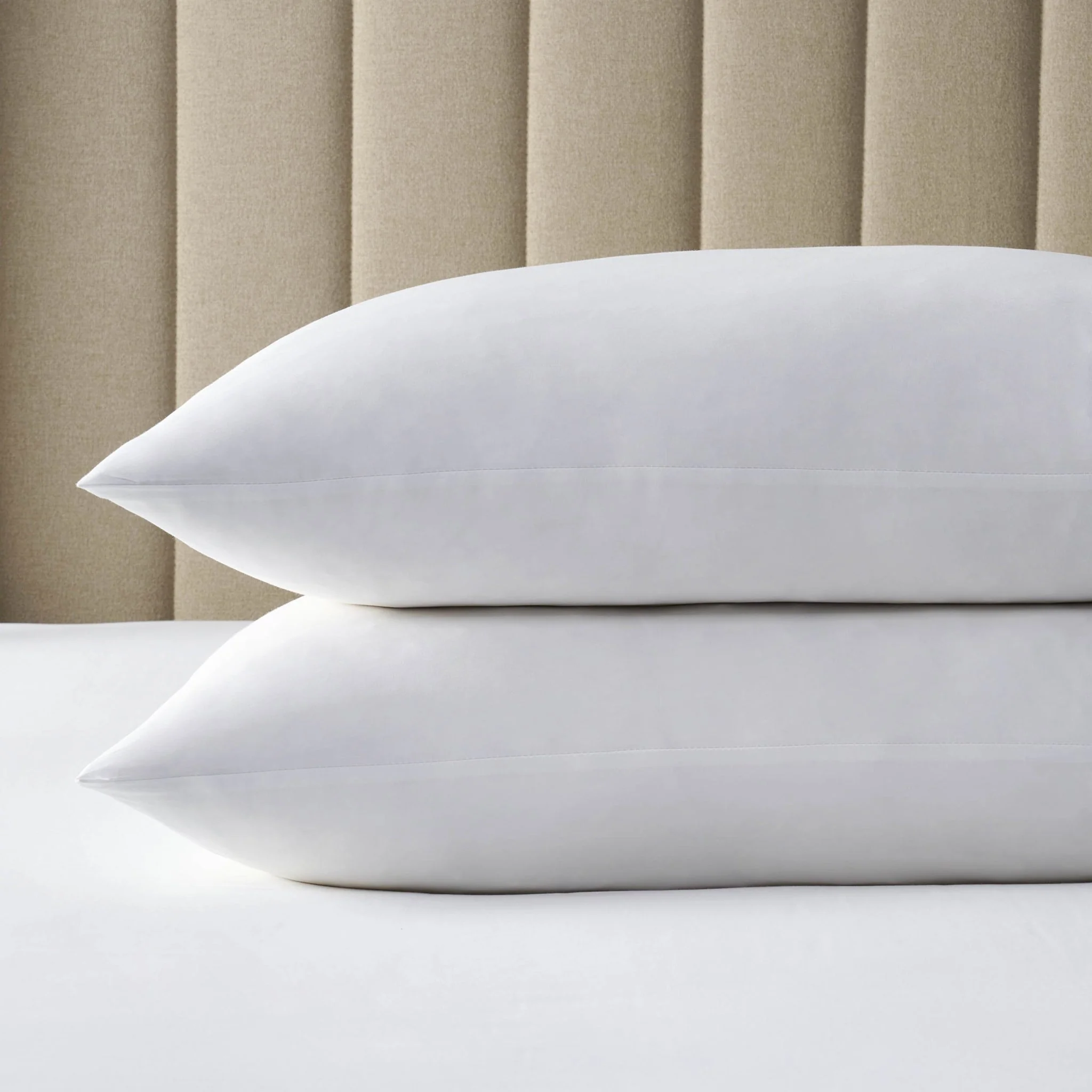Lyla Feels Like Silk Lyocell Blend Pair of Pillowcases - White - Image 2