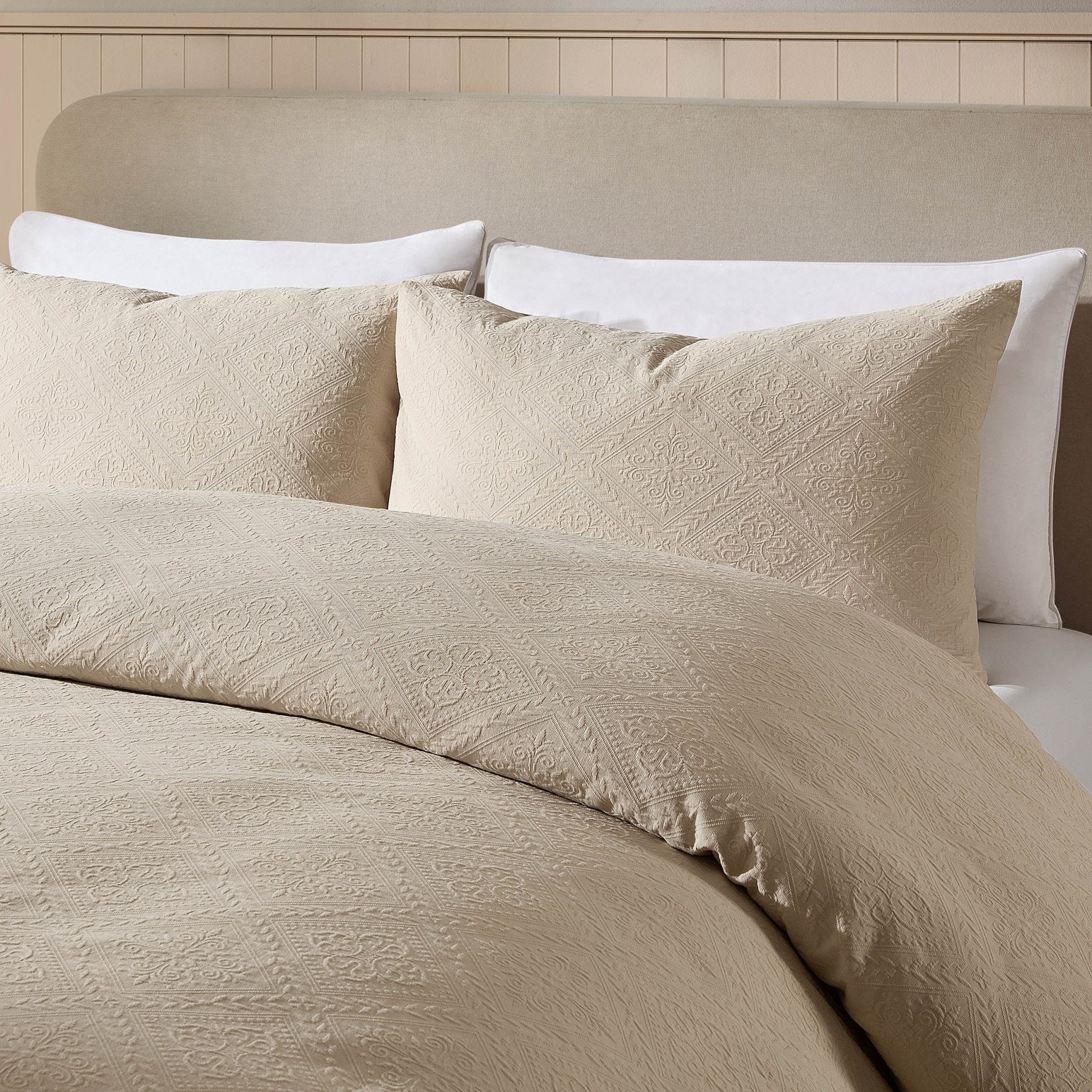 Margot 200 Thread Count Duvet Cover & Pillowcase Set - Natural - Image 4