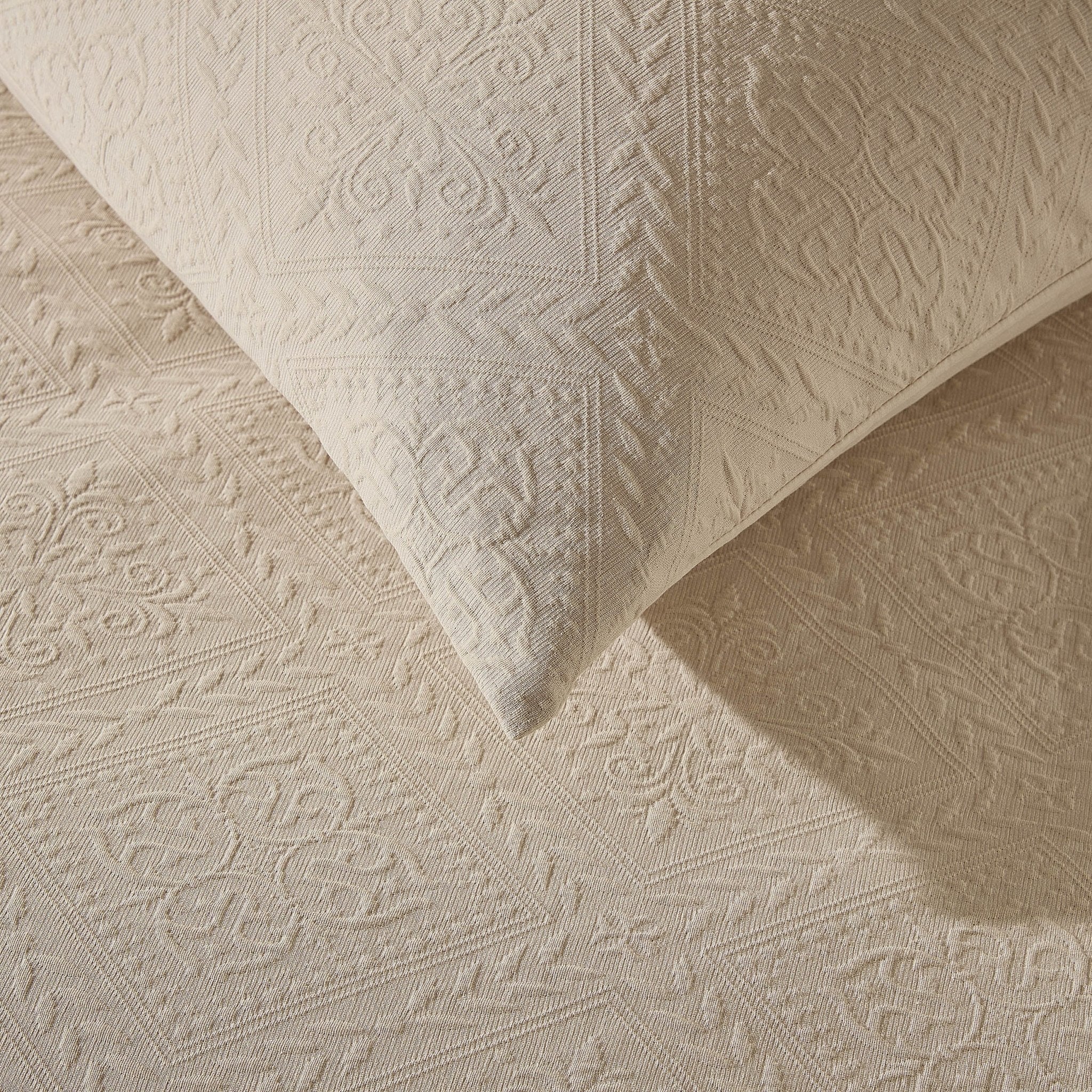 Margot 200 Thread Count Duvet Cover & Pillowcase Set - Natural - Image 7