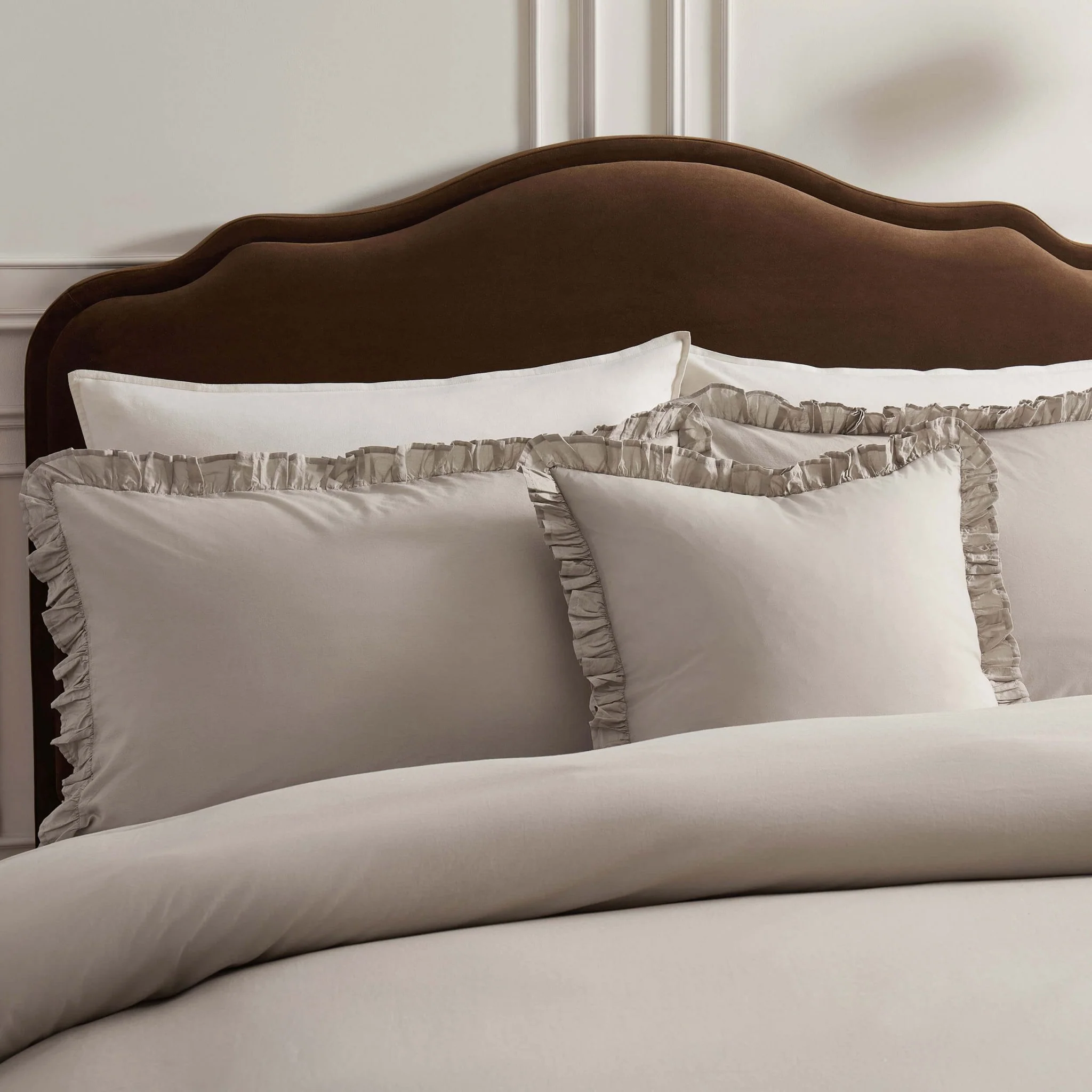 Marion 200 Thread Count Ruffle Edge Duvet Cover - Sand - Image 3