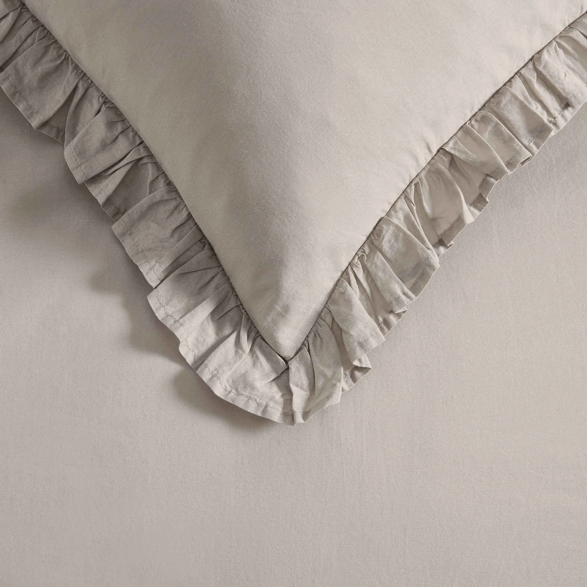Marion 200 Thread Count Ruffle Edge Duvet Cover - Sand - Image 4