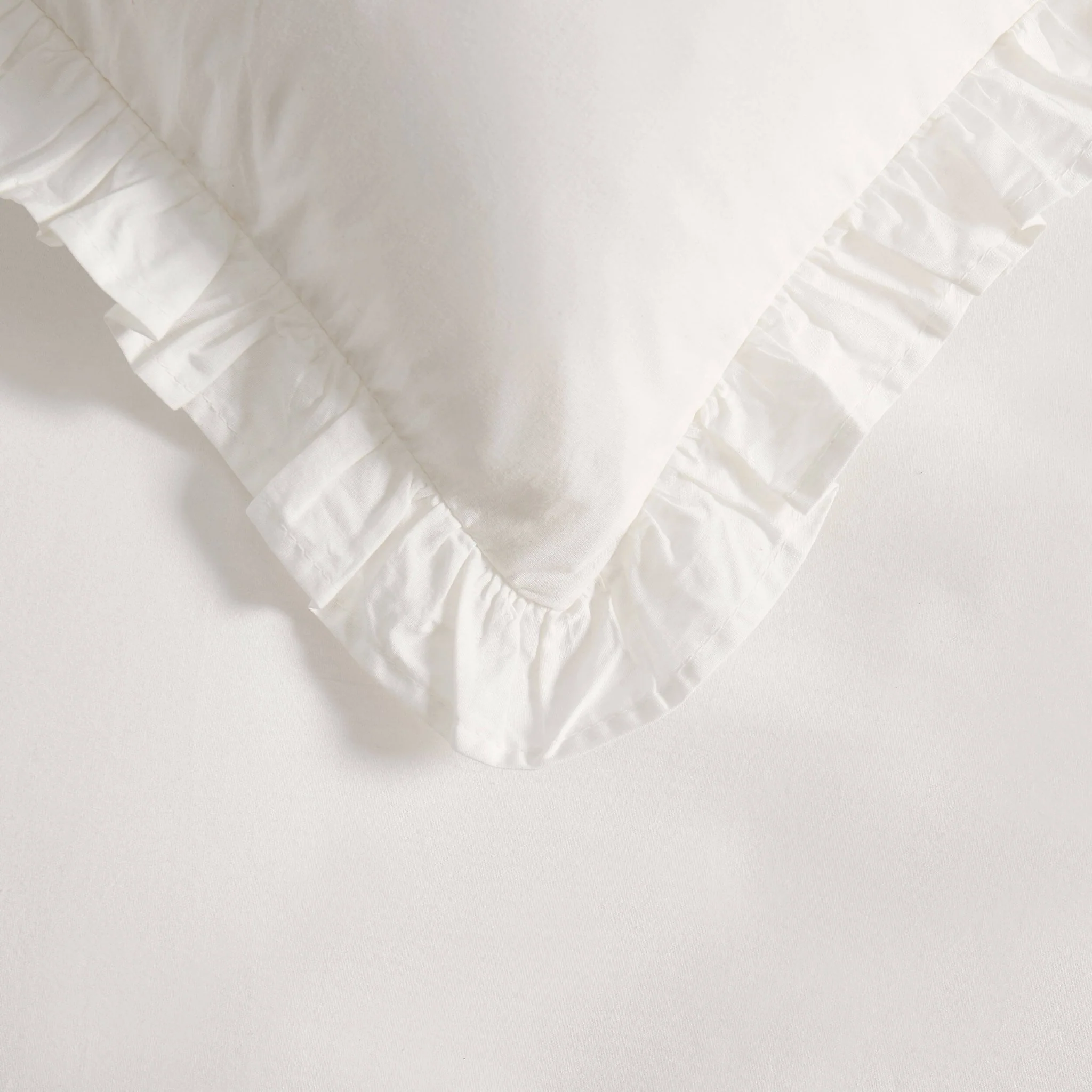 Marion 200 Thread Count Ruffle Edge Duvet Cover - Ecru - Image 4
