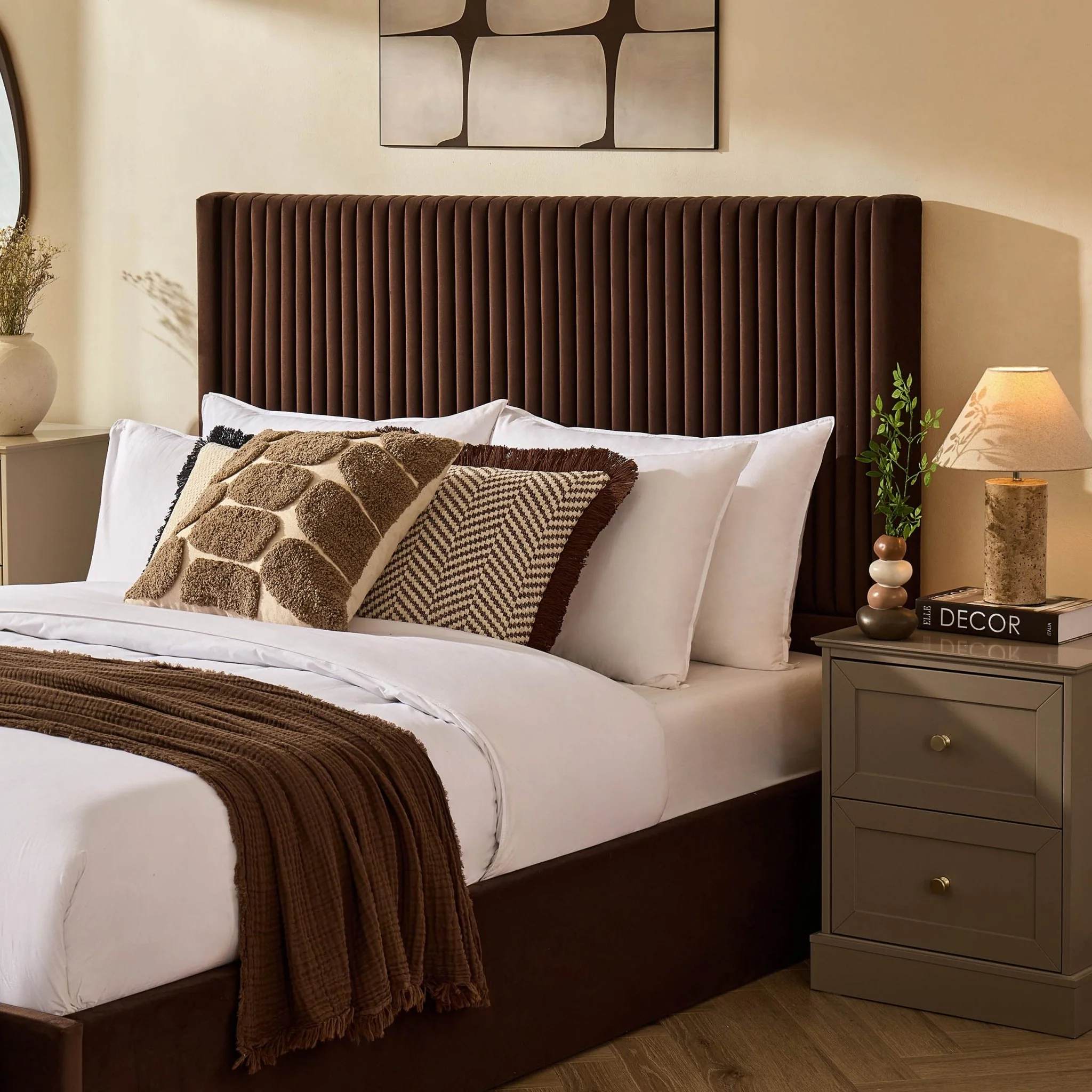 Melrose Ottoman Storage Bed - Cappuccino - Image 5