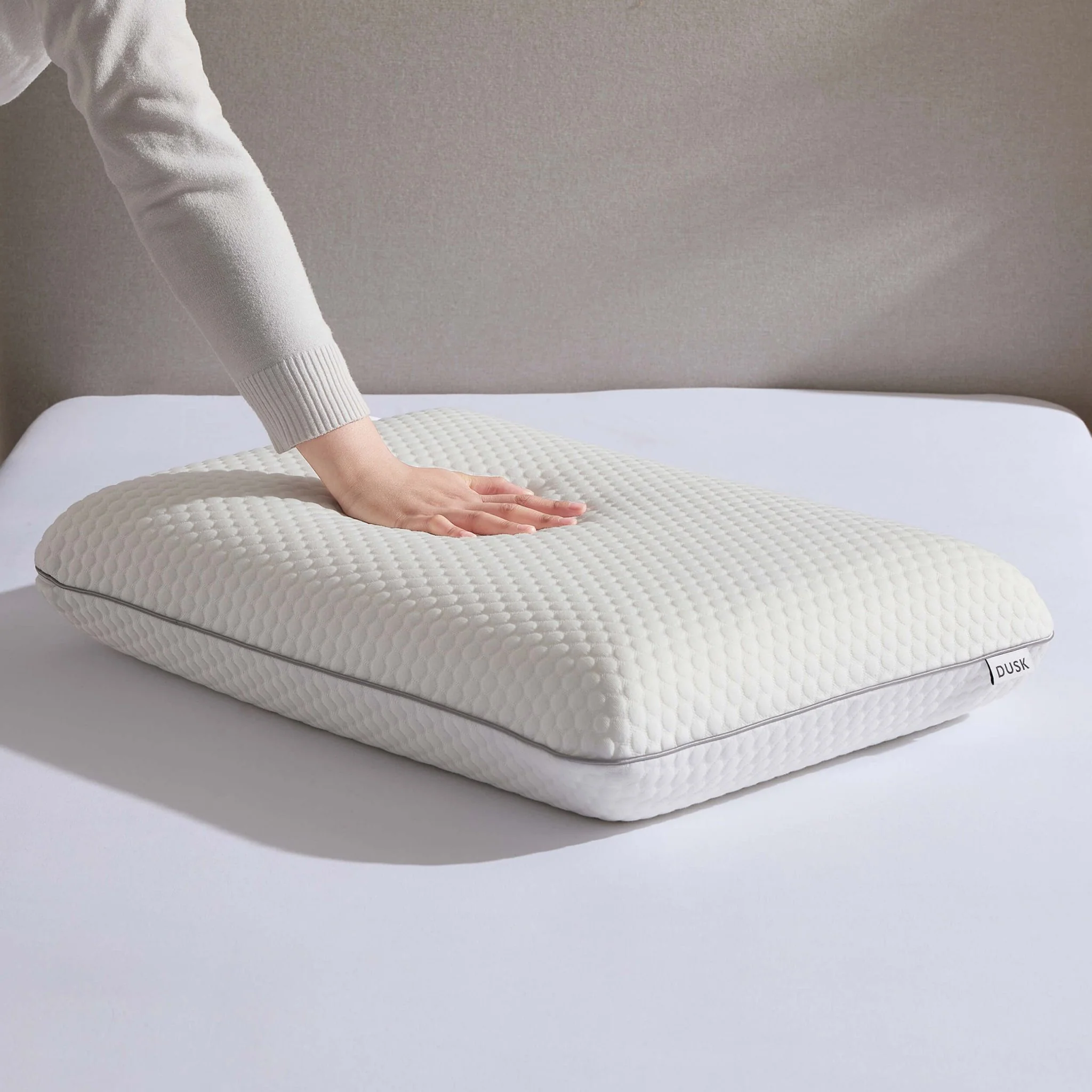 Memory Foam Pillow - White - Image 5