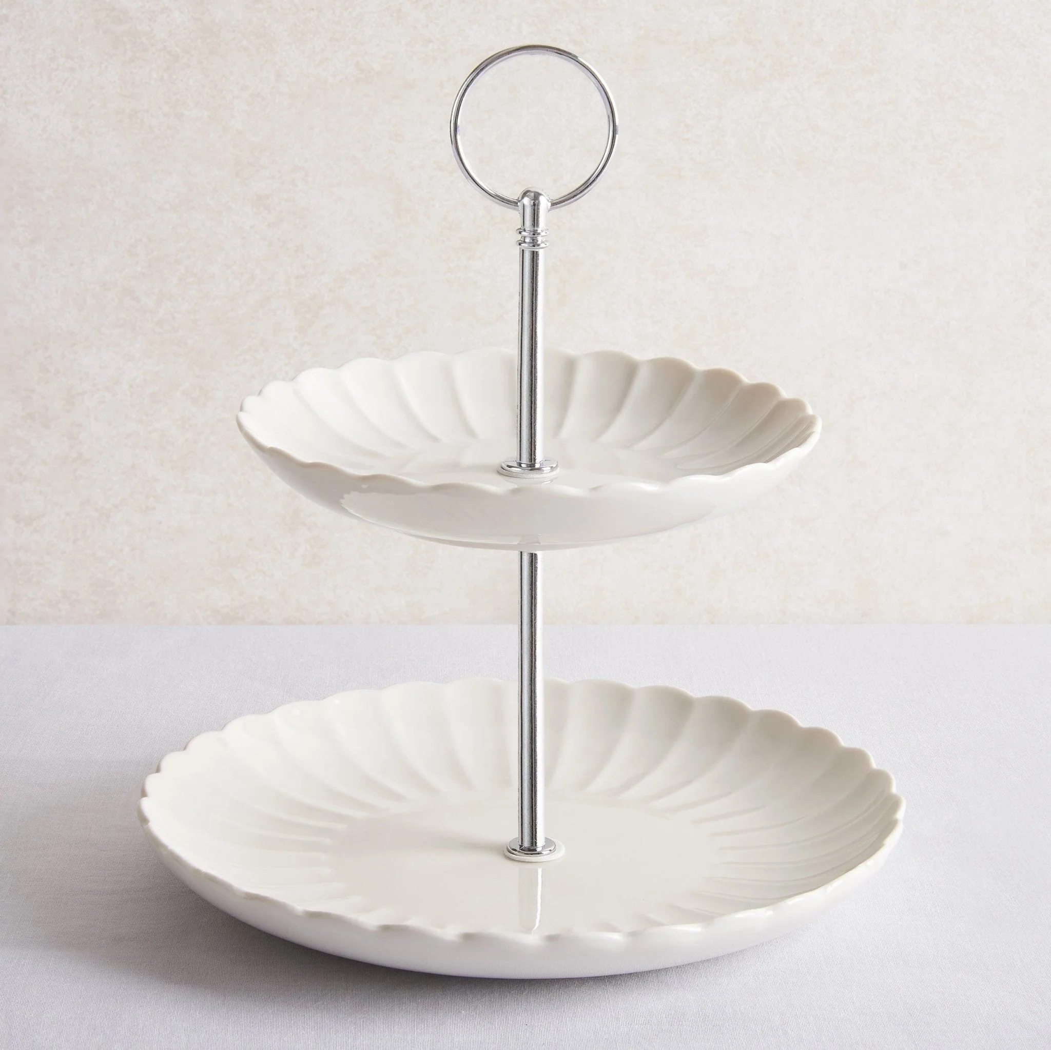 Mira Scalloped 2-Tier Cake Stand - Off White - Image 4