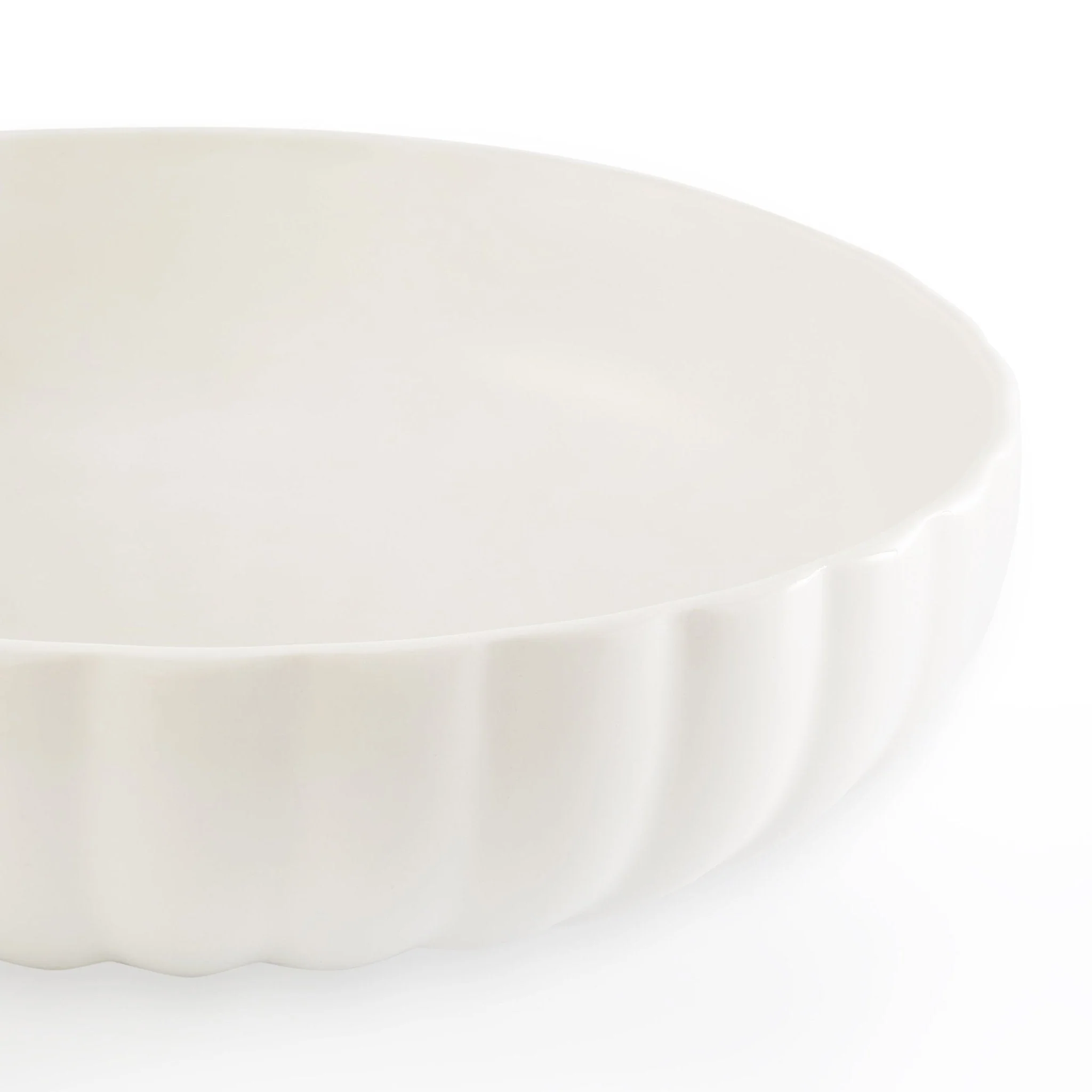 Mira Scalloped Serving Bowl - Off White - Image 6