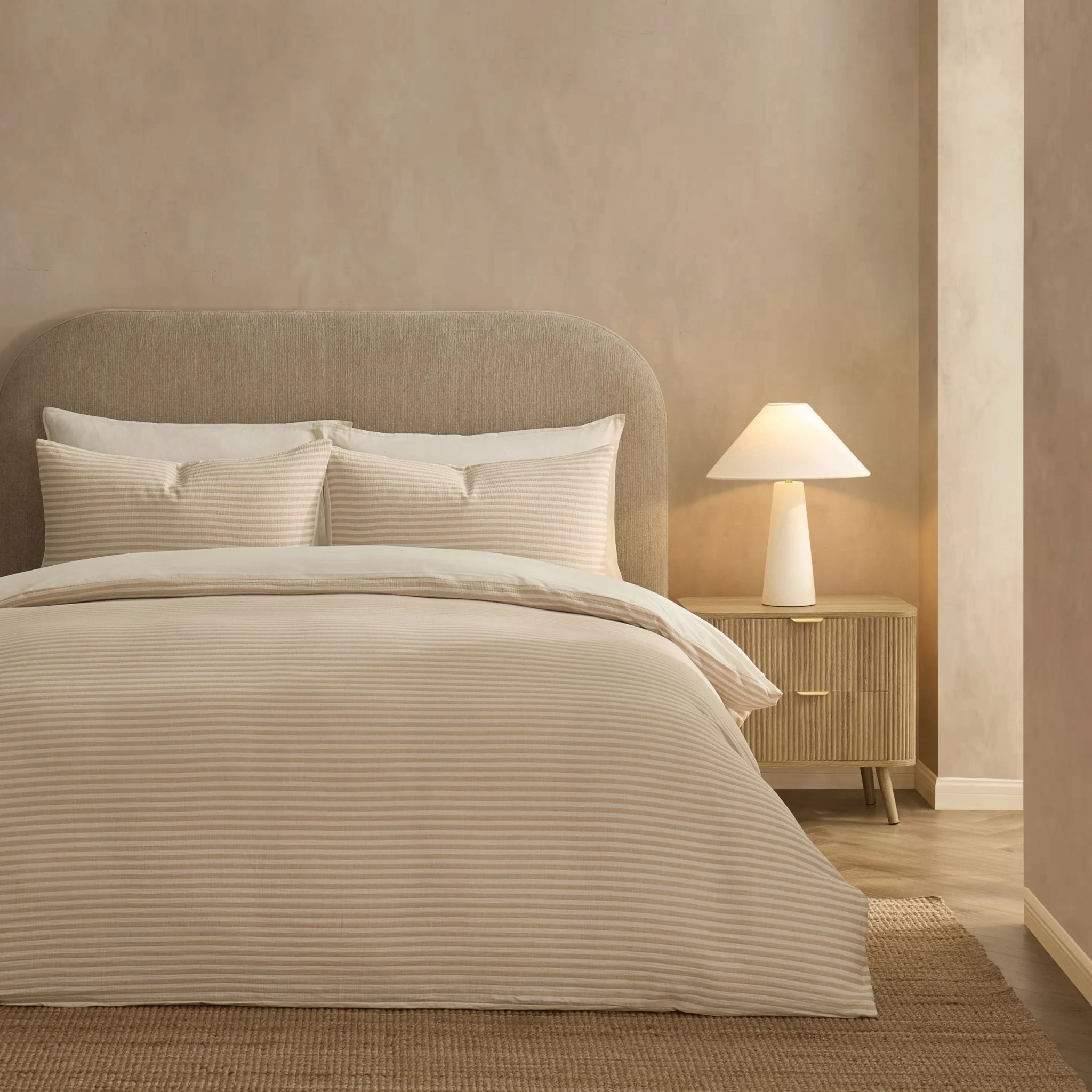 Miran Yarn Dyed Muslin Duvet Cover & Pillowcase Set - Natural/White - Image 2