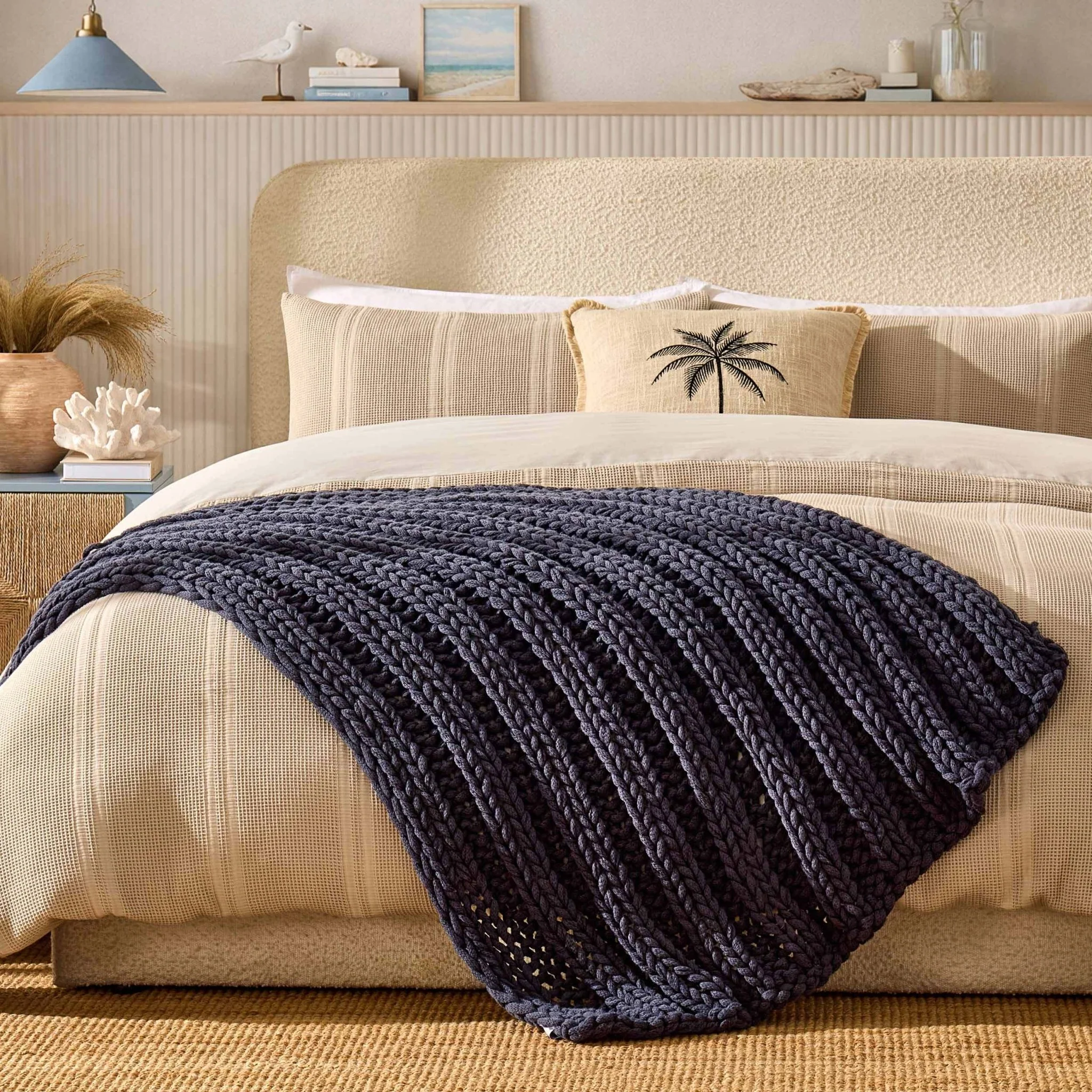 Montreal Throw - Midnight Navy