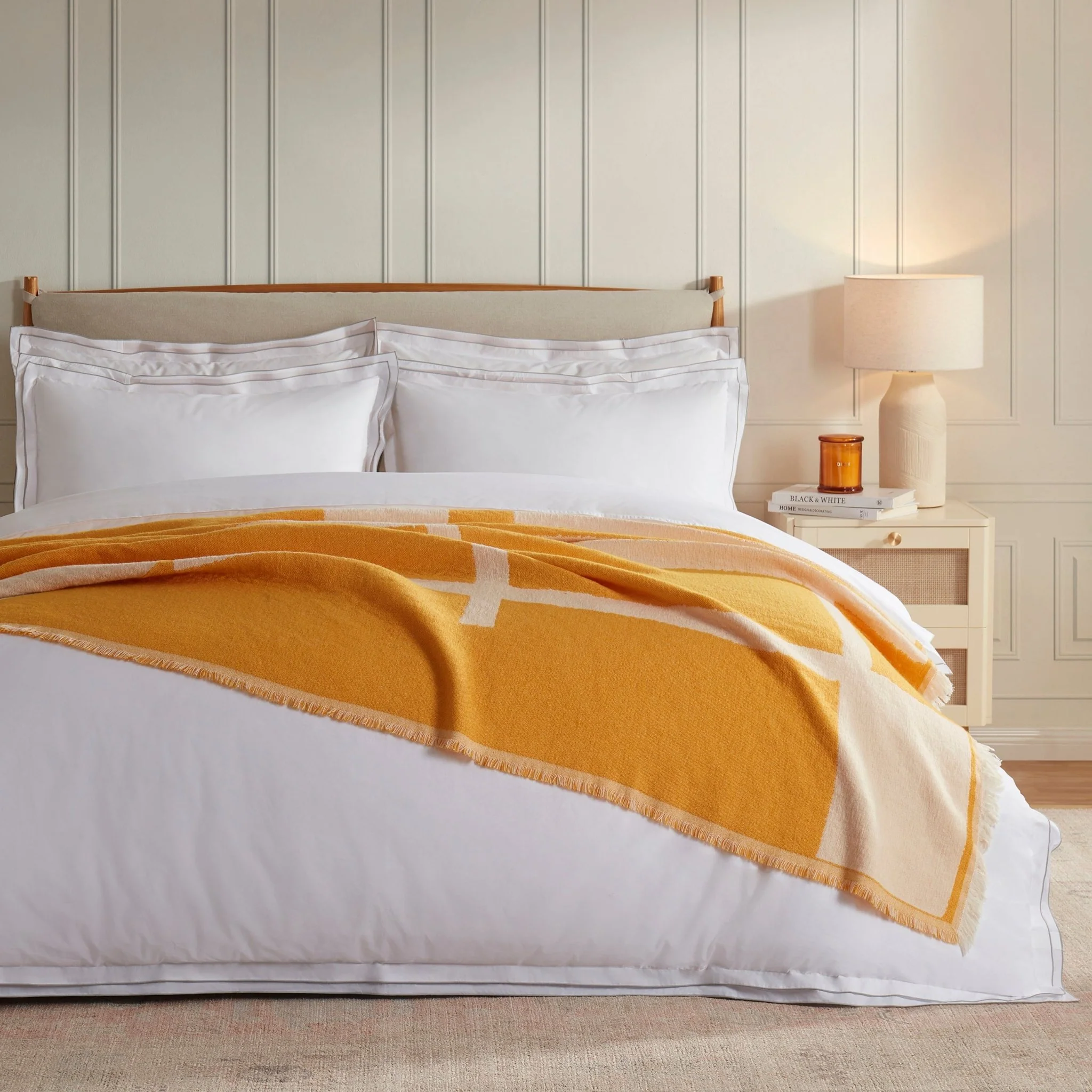 Motif Abstract Throw - Yellow