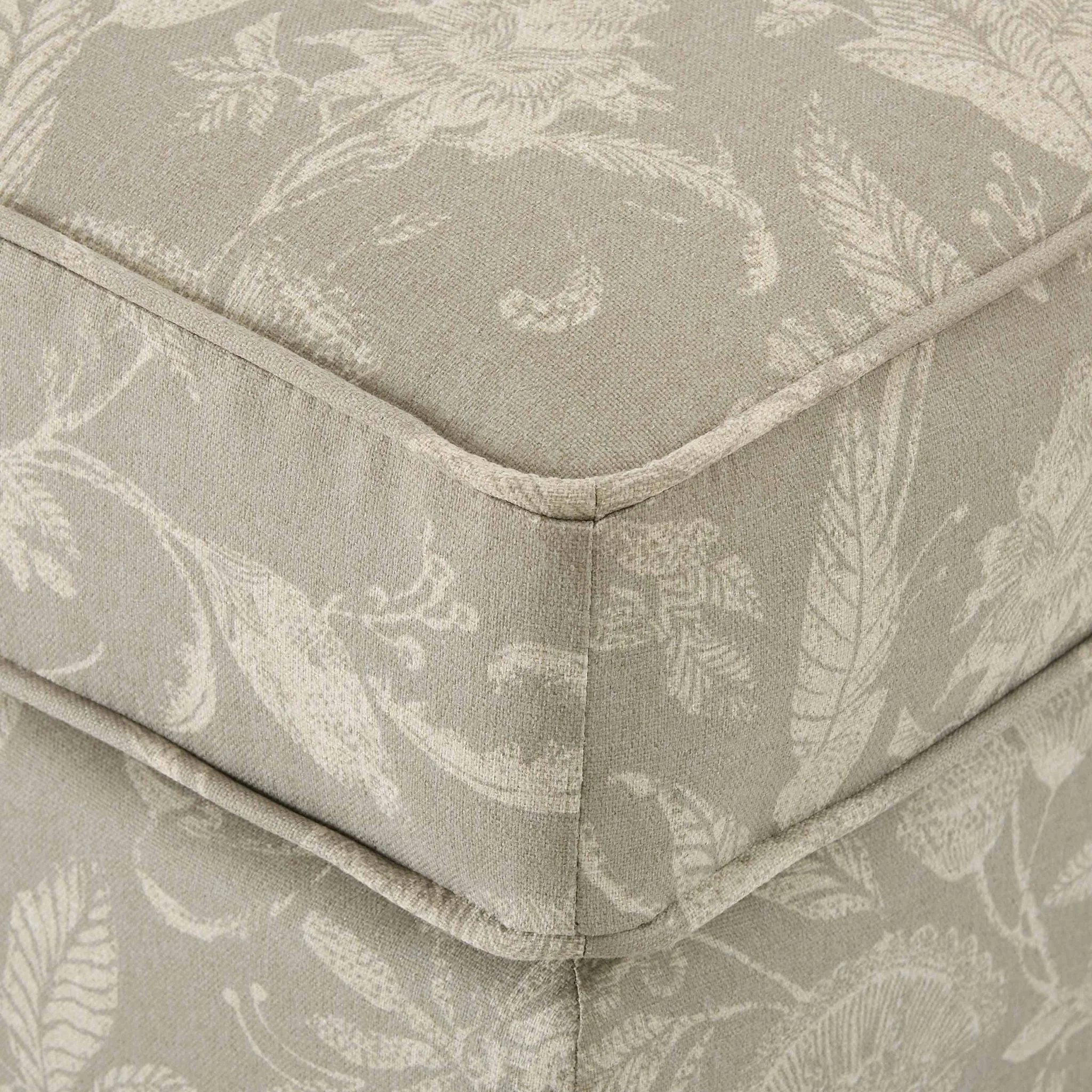 Nora Pouffe - Floral - Image 4