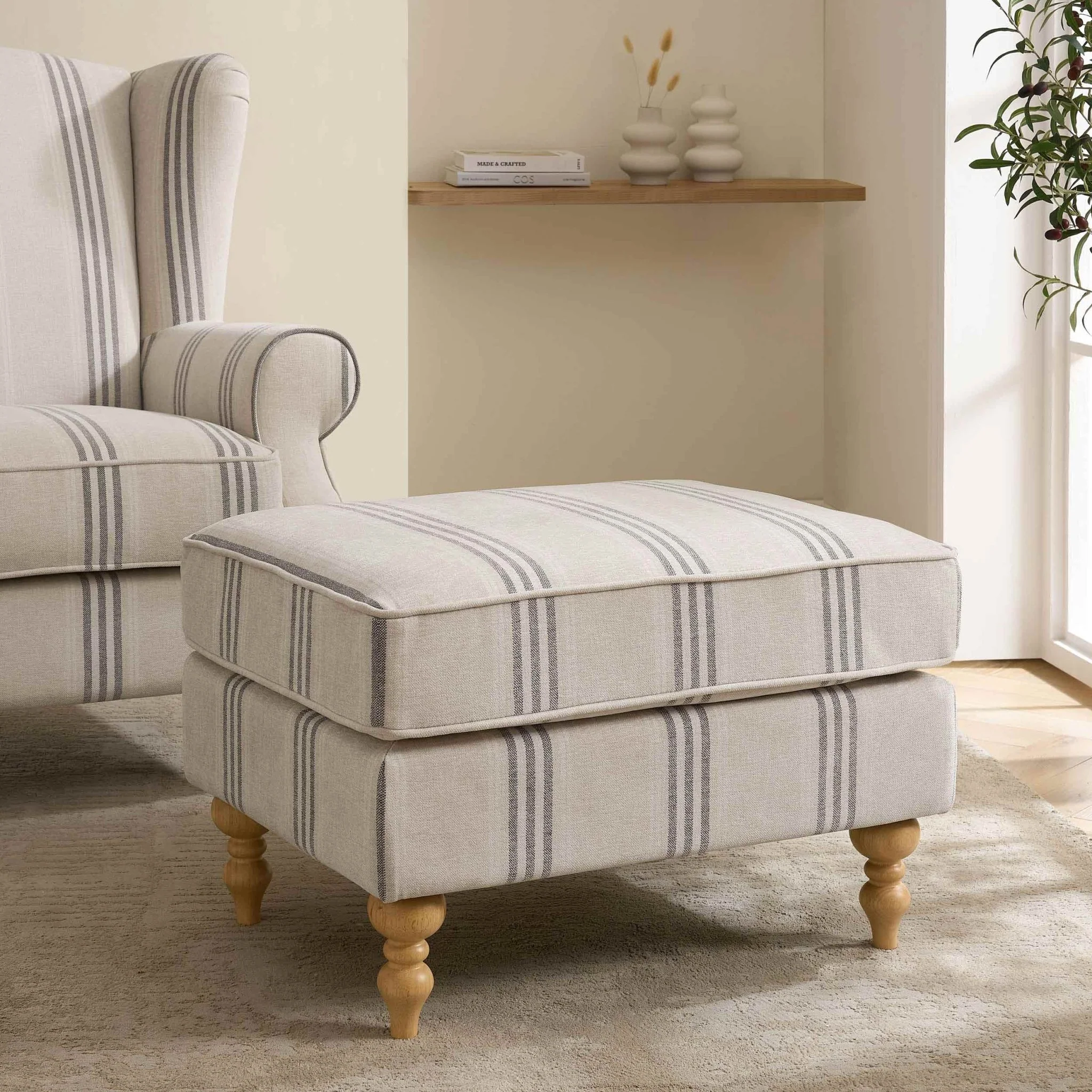 Nora Pouffe - Natural Stripe