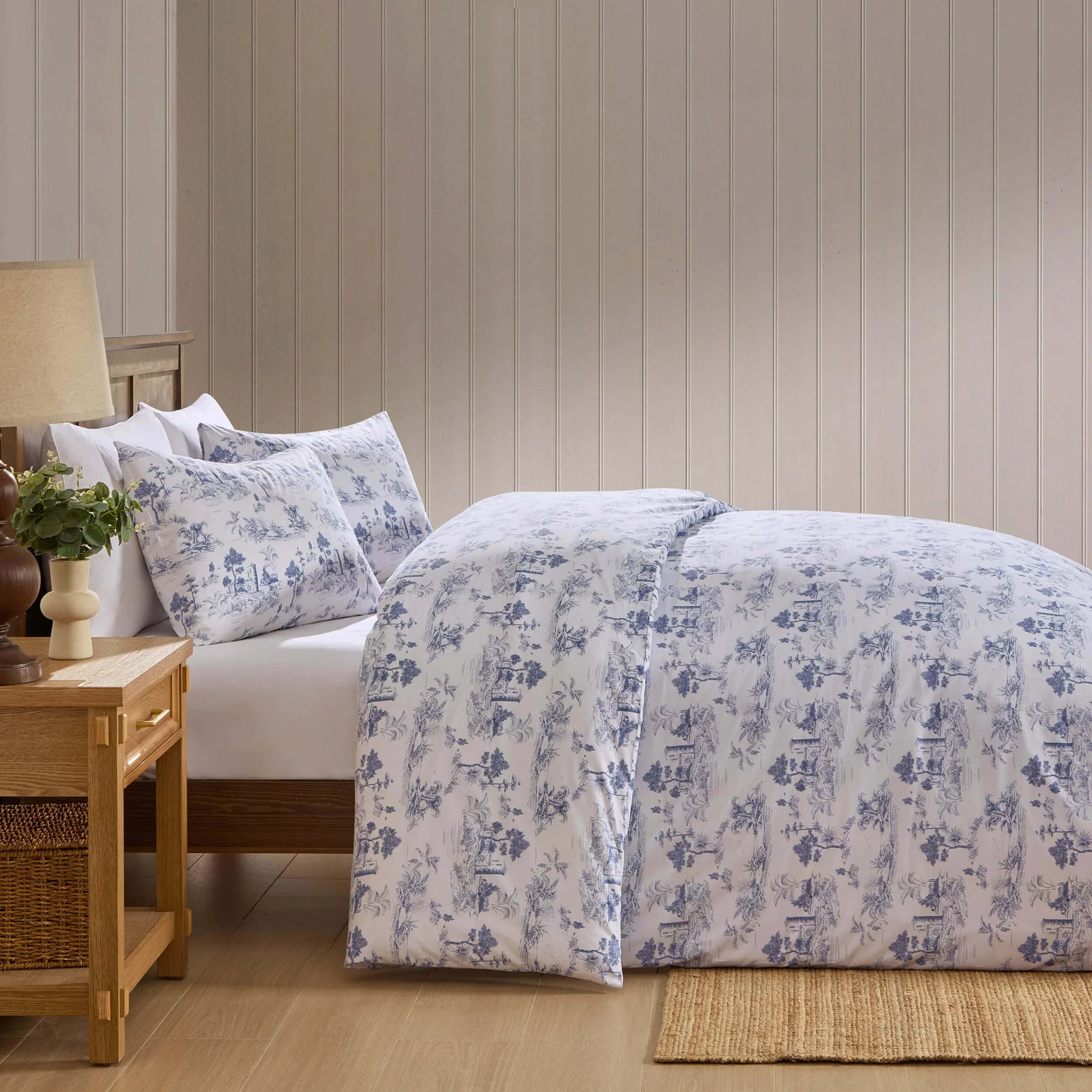 Ophelia Toile Print 100% Cotton 200 Thread Count Duvet Cover & Pillowcase Set - Light Blue - Image 2