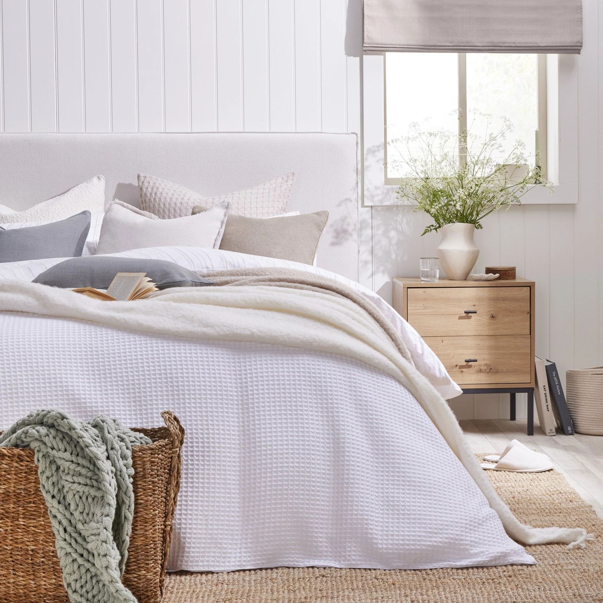 Oslo Ottoman Storage Bed - Ivory - Image 8