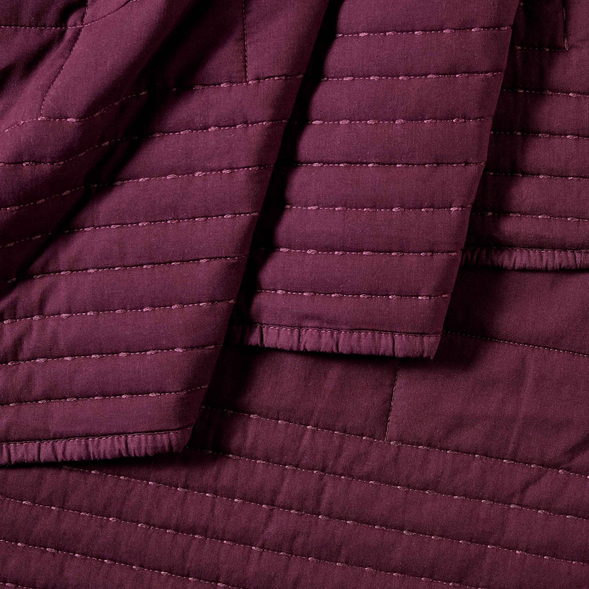 Oxford Pure Cotton Quilted Bedspread - Aubergine - Image 2
