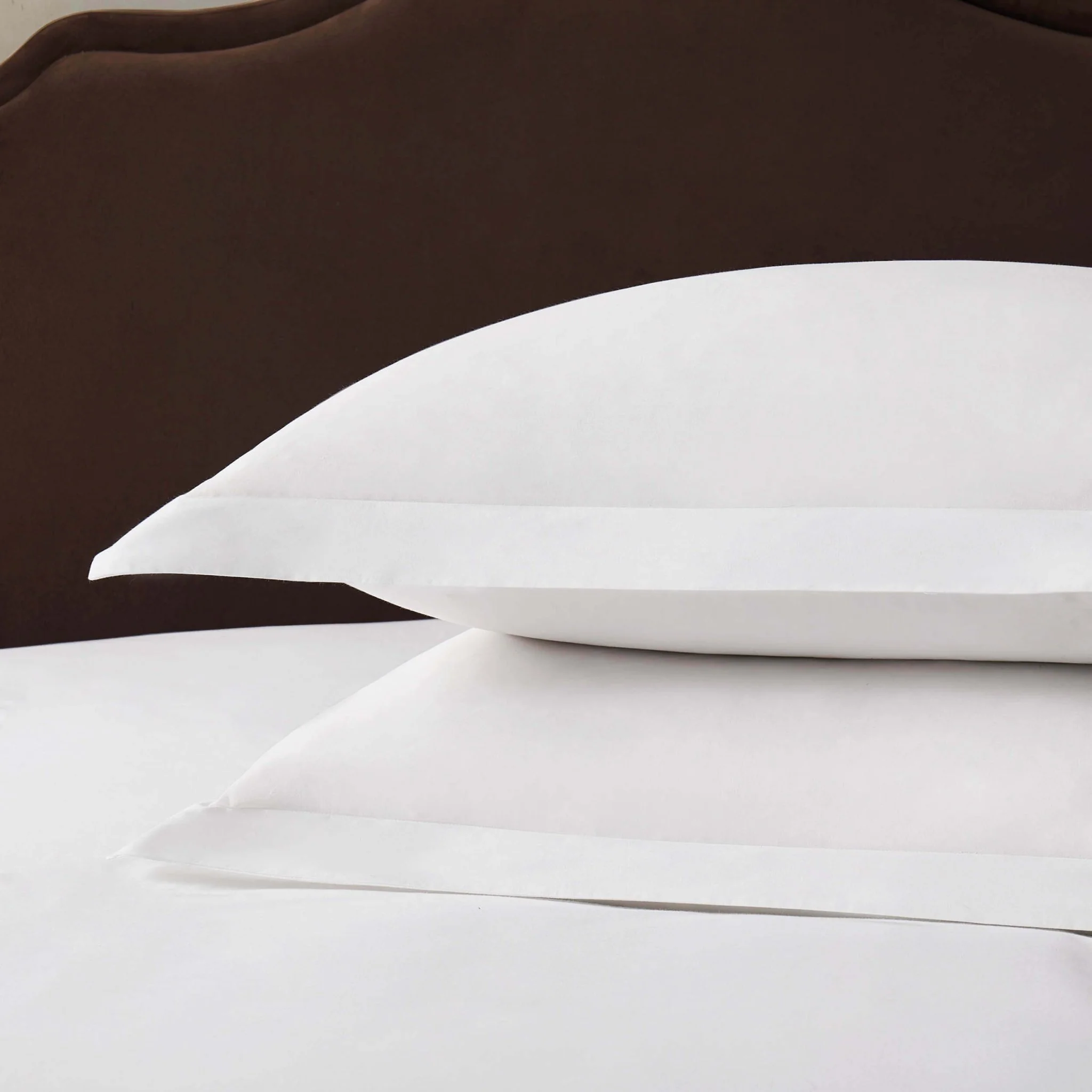 Pair of Anti-Allergy 200 Thread Count Oxford Pillowcases - White