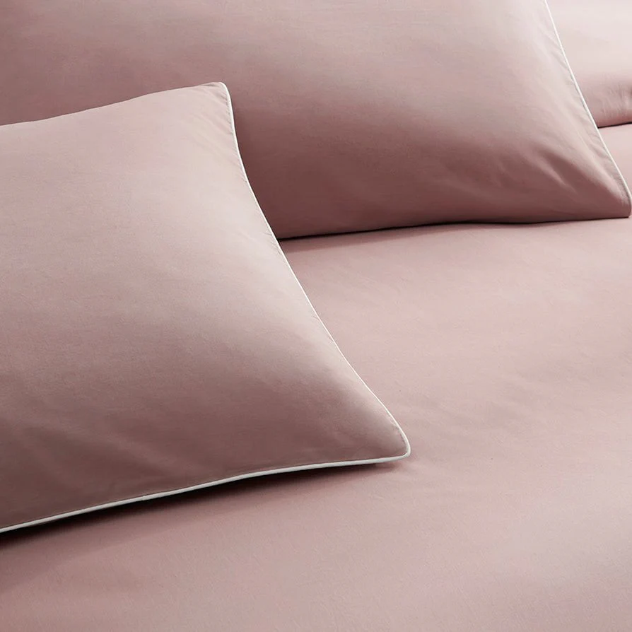 Pair of Cambridge Pillowcases - 200 Thread Count - Cotton - Dusky Rose - Image 5
