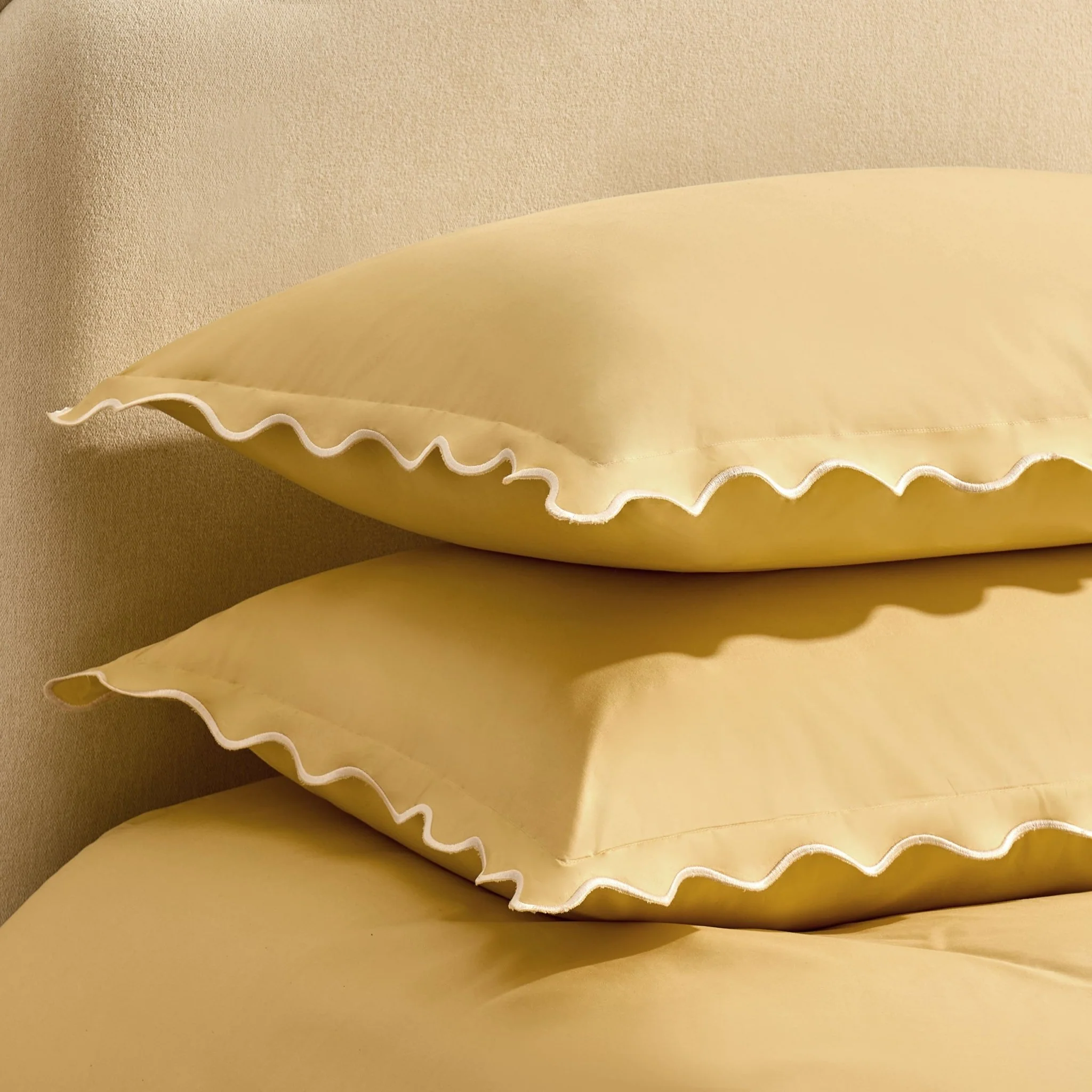 Pair of Grace Embroidered Edge 100% Cotton 200 Thread Count Oxford Pillowcases - Buttermilk - Image 2