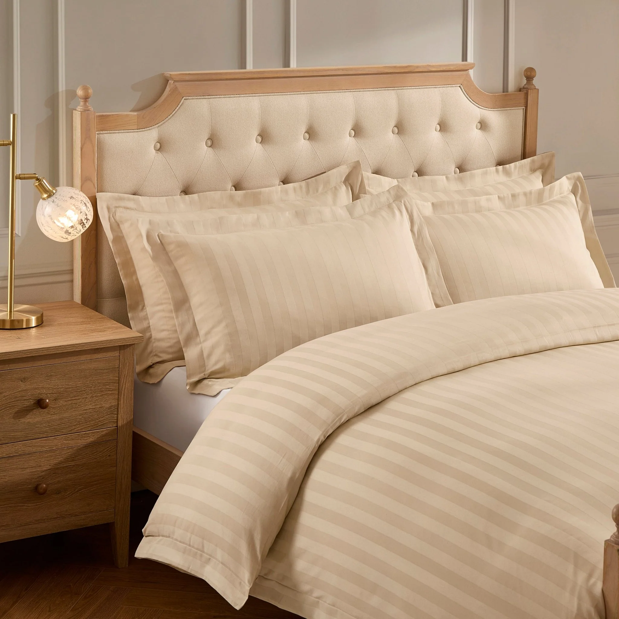 Pair of Hotel Satin Stripe 200 Thread Count Oxford Pillowcases - Champagne - Image 3