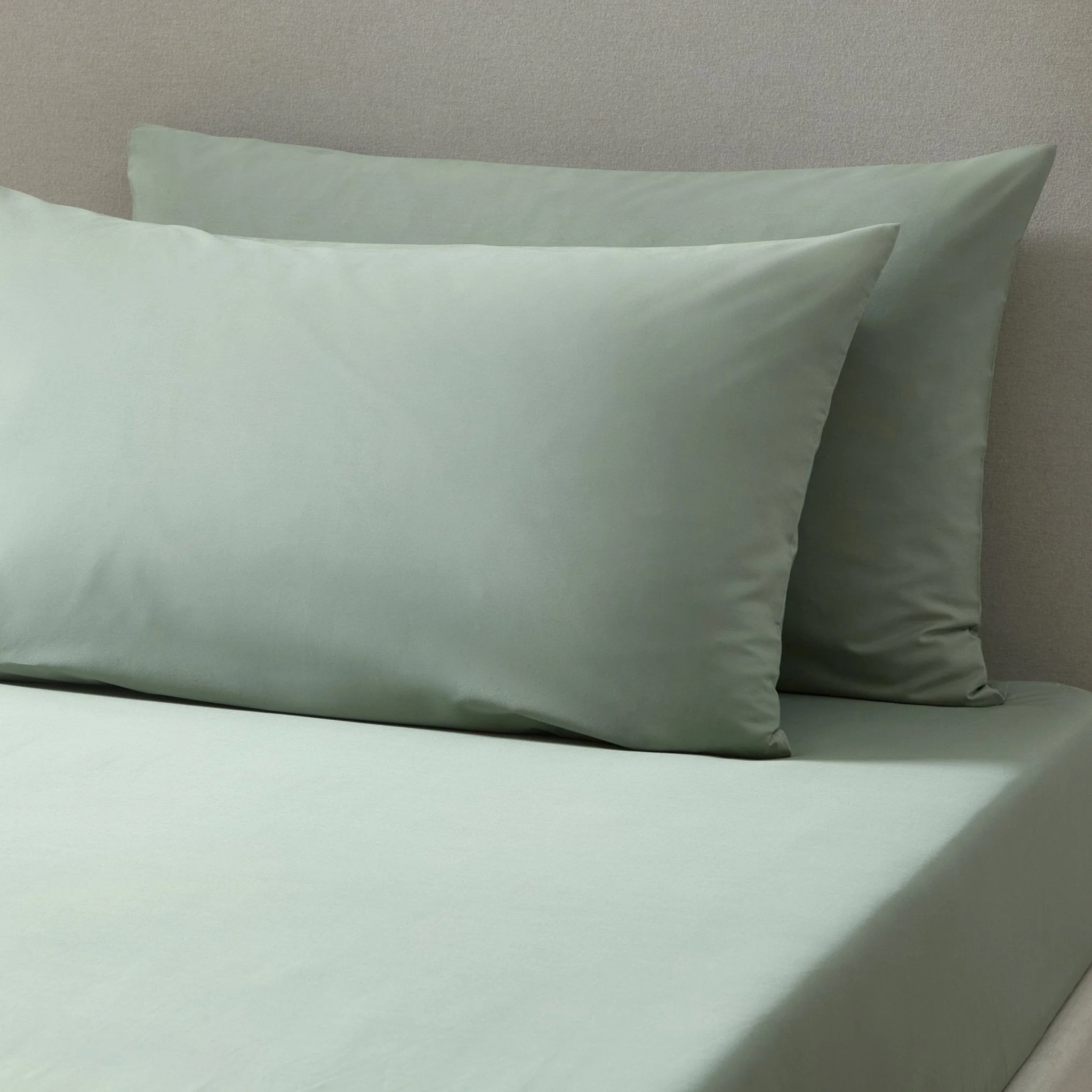 Pair of Plain-Dye Classic Pillowcases - 200 Thread Count - Olive - Image 2