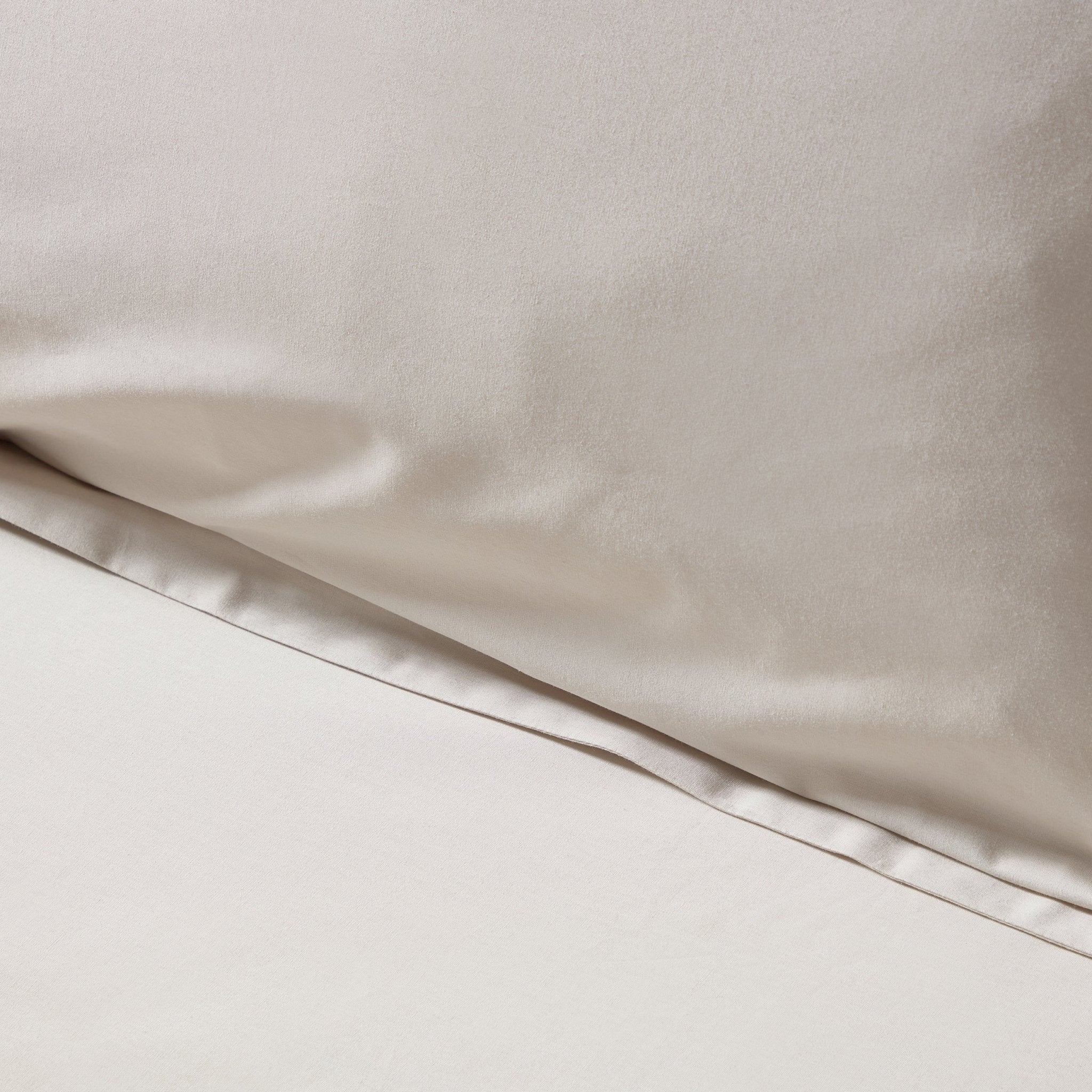 Pair of Plain-Dye Oxford Pillowcases - 200 Thread Count  - Natural - Image 3