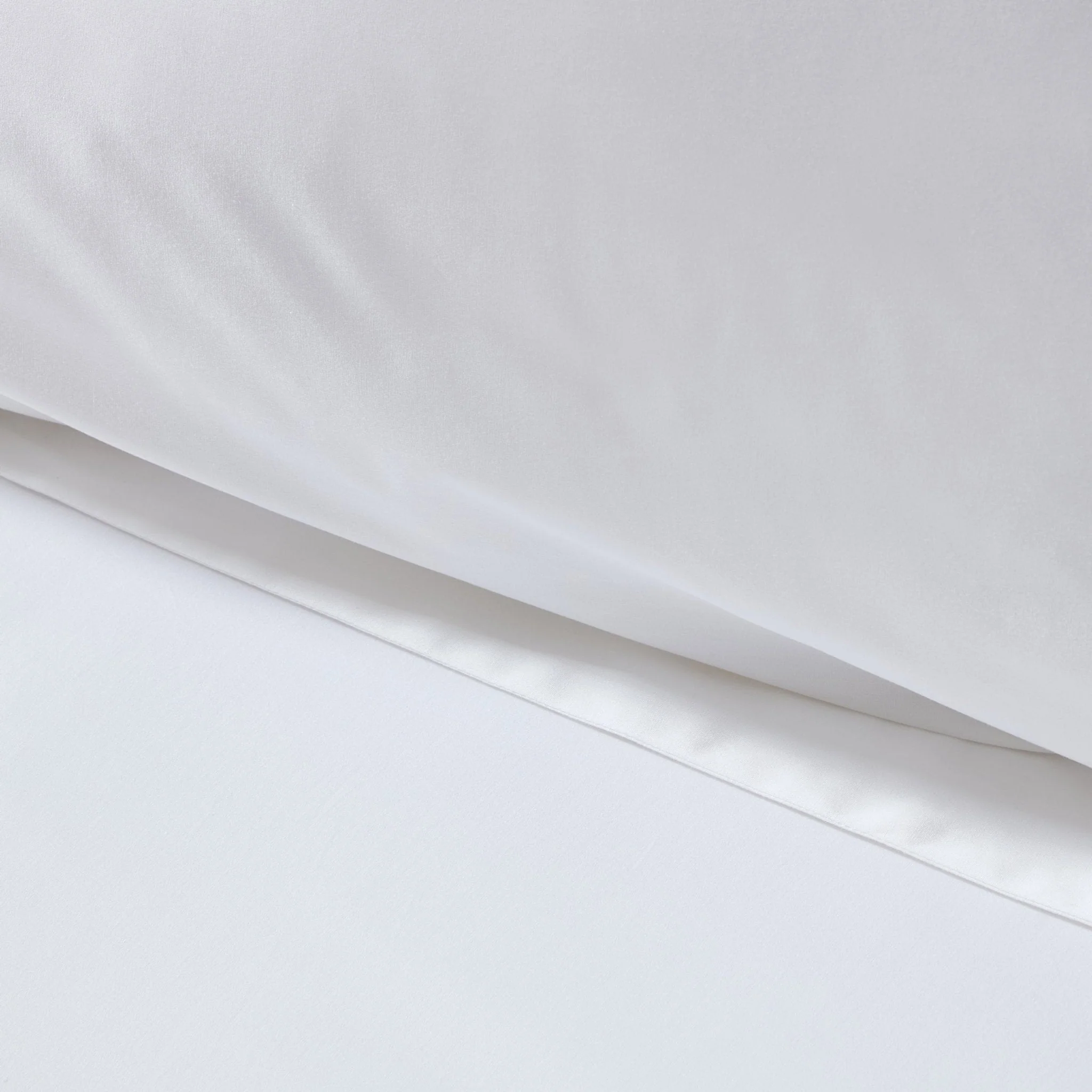 Pair of Plain-Dye Oxford Pillowcases - 200 Thread Count - White - Image 3