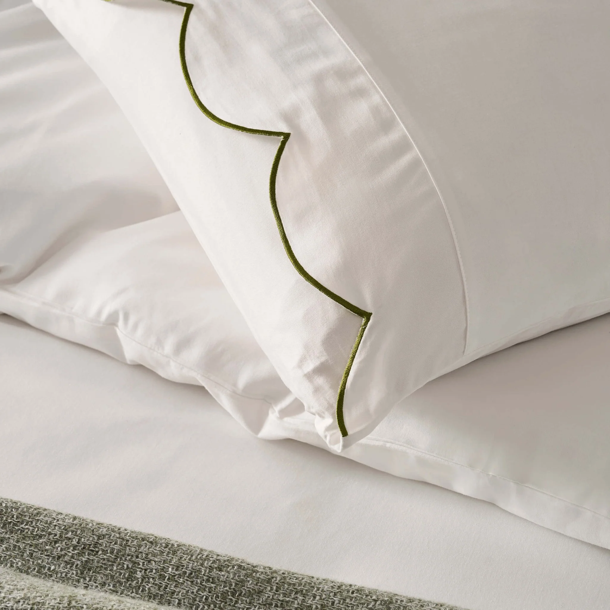 Pair of Simone Scallop Embroidered Edge Classic Pillowcases - Off White/Olive - Image 4