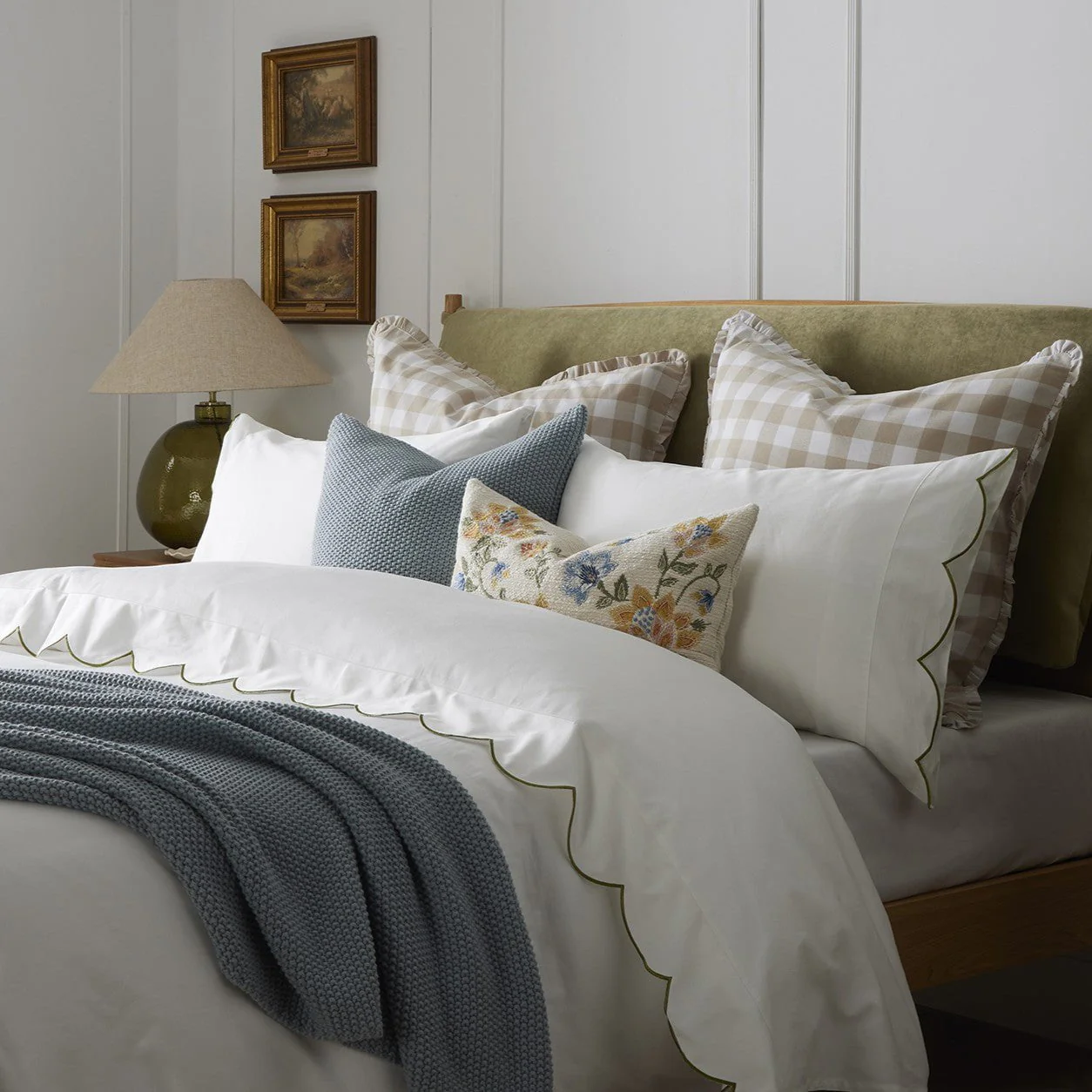 Pair of Simone Scallop Embroidered Edge Classic Pillowcases - Off White/Olive - Image 6