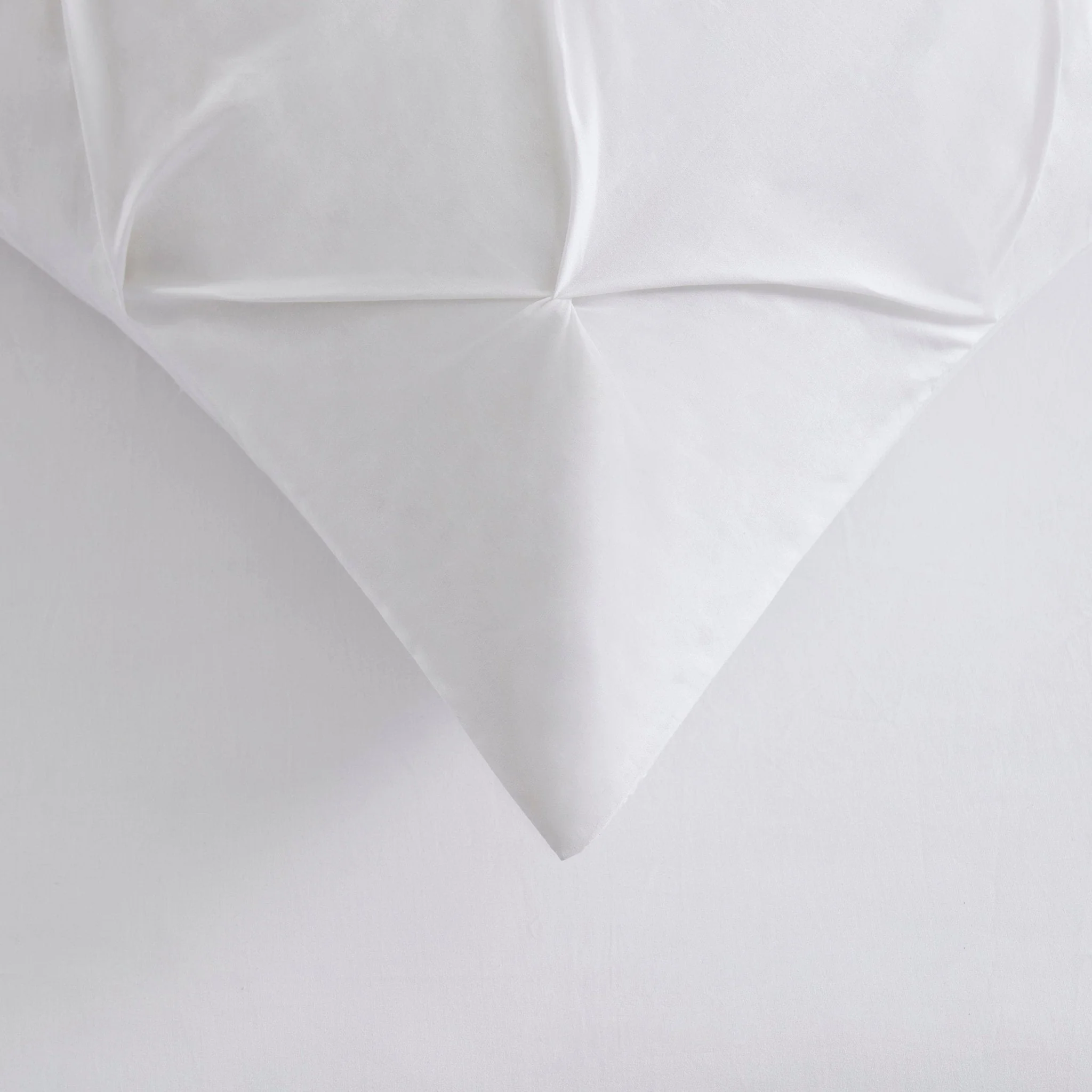Pintuck 200 Thread Count Duvet Cover & Pillowcase Set - White - Image 4