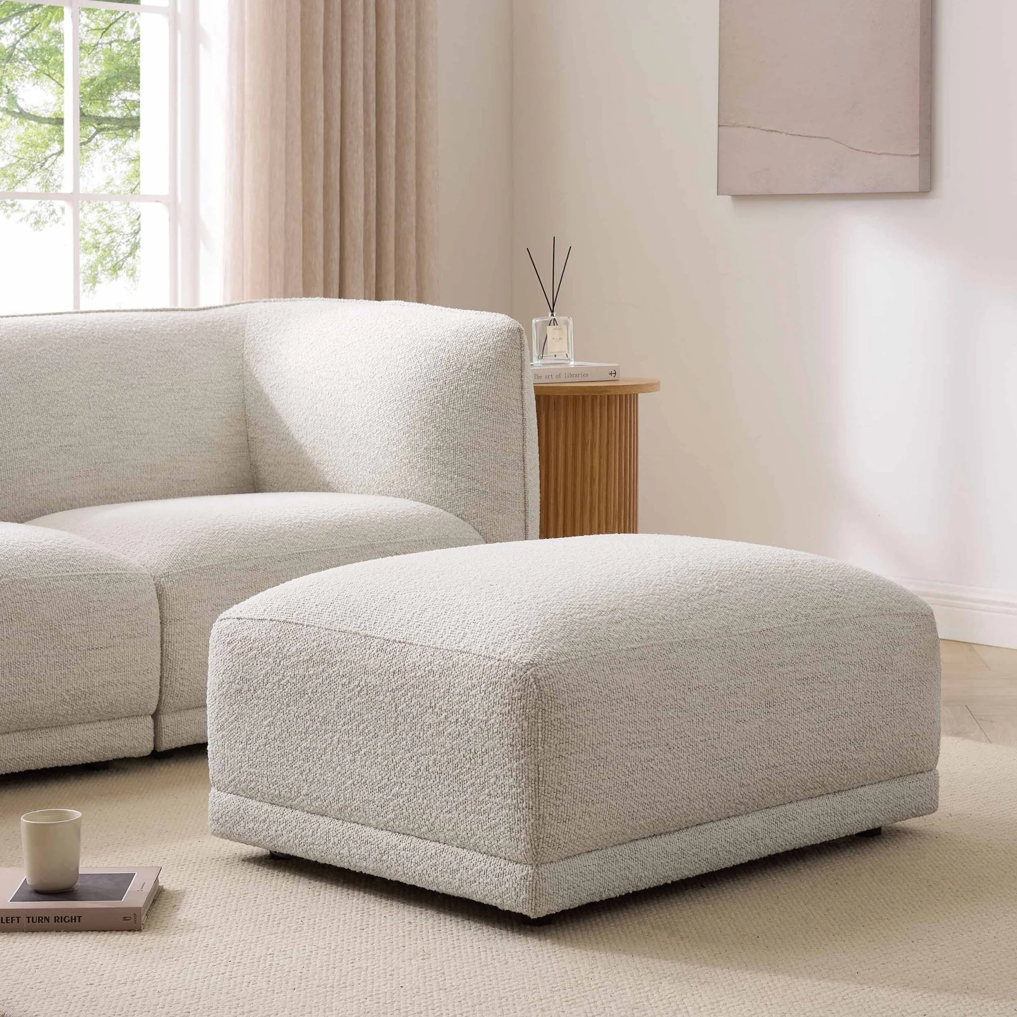 Porto Pouffe - Boucle Ivory