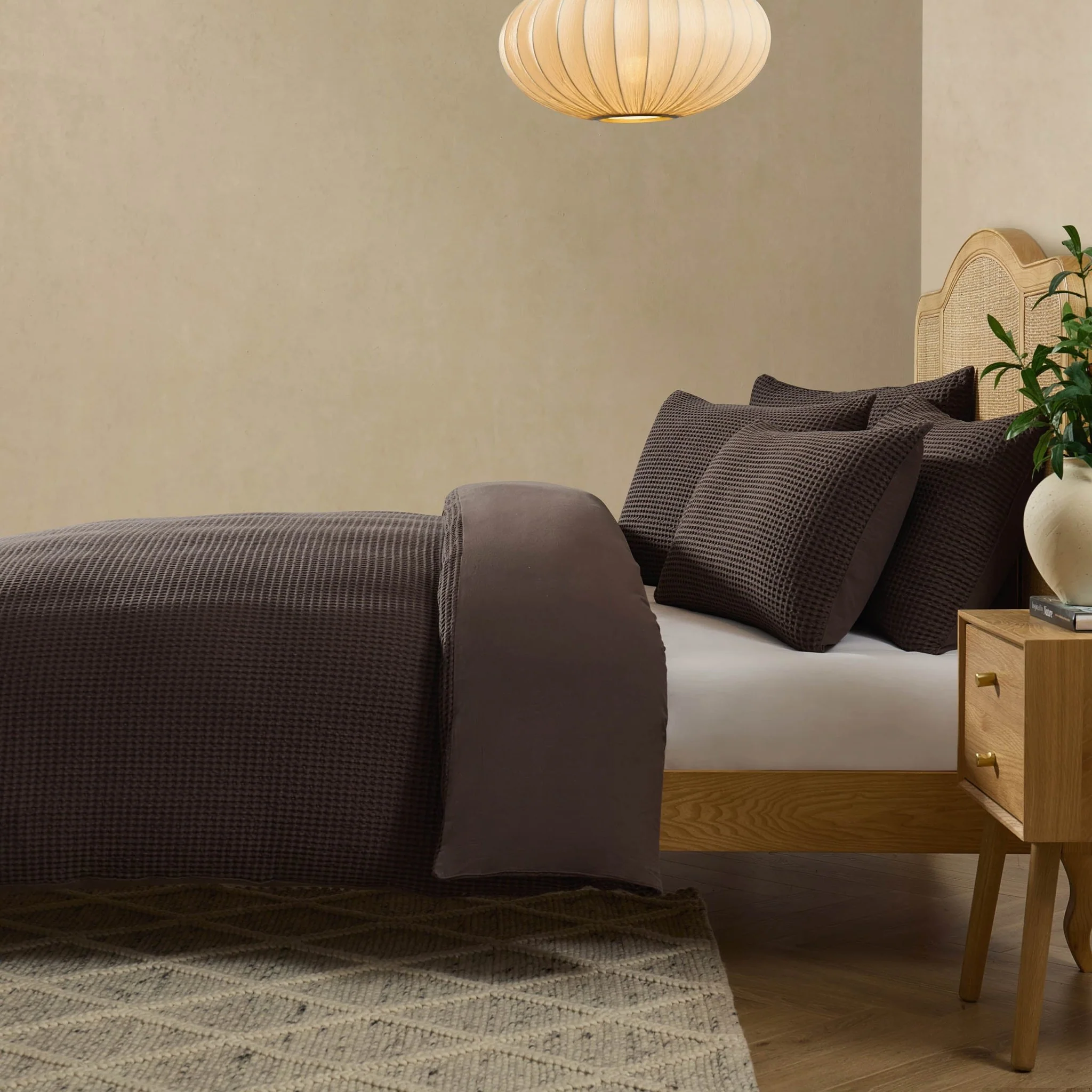 Portofino Waffle 100% Cotton Duvet Cover 200 Thread Count - Chocolate - Image 3