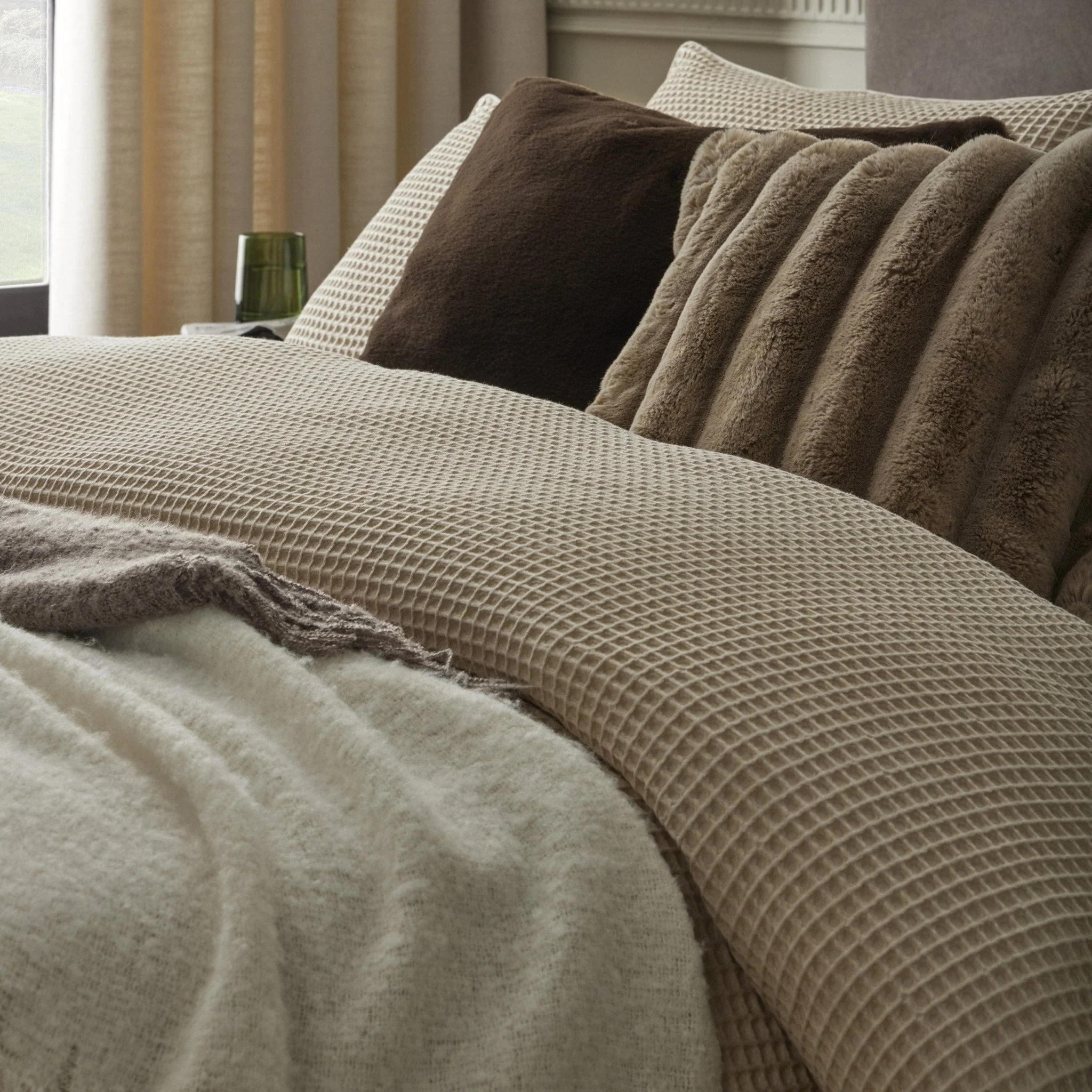 Portofino Waffle 100% Cotton Duvet Cover 200 Thread Count - Natural - Image 6