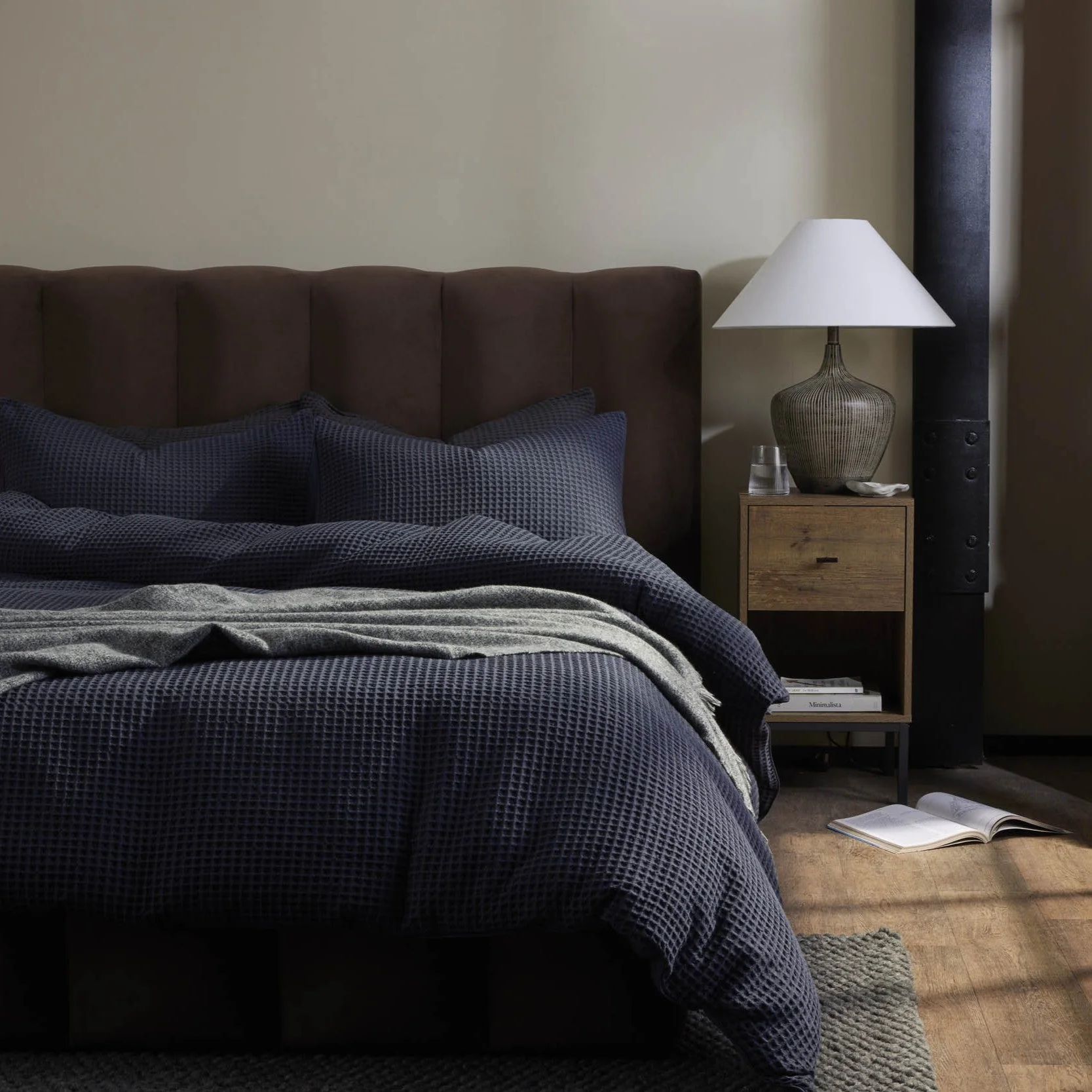 Portofino Waffle 100% Cotton Pair of Pillowcases 200 Thread Count - Midnight Navy - Image 3