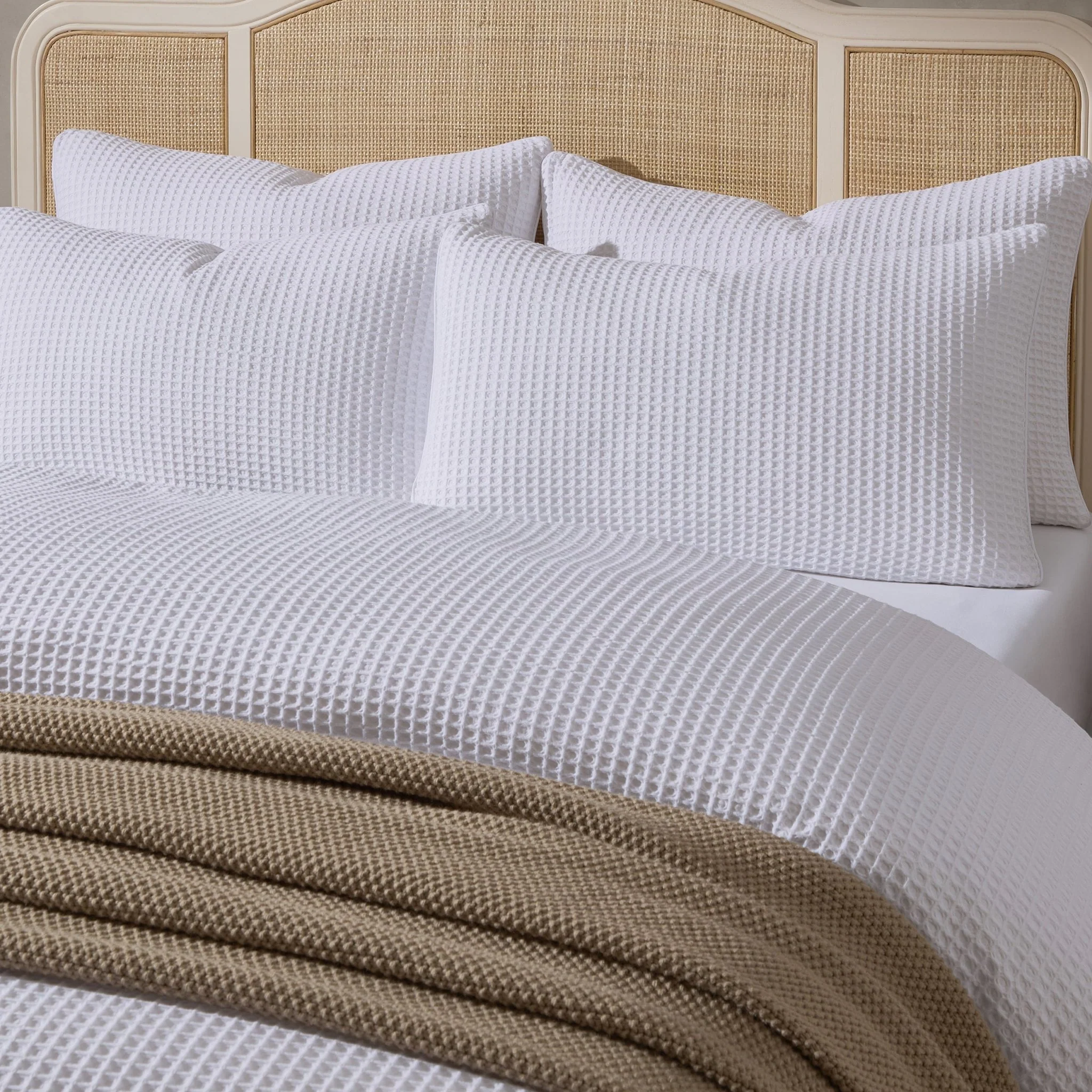 Portofino Waffle 100% Cotton Duvet Cover 200 Thread Count - White - Image 3