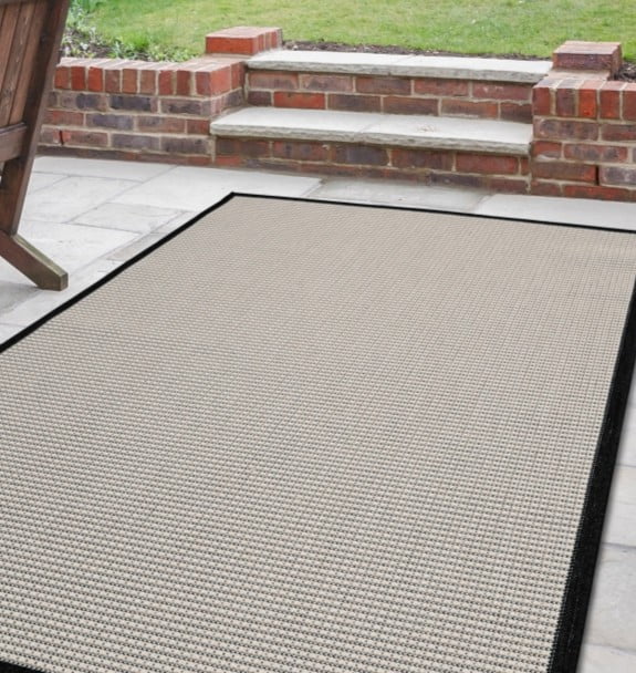Ramona Border Flatweave Indoor/Outdoor Rug - White/Black - Image 4