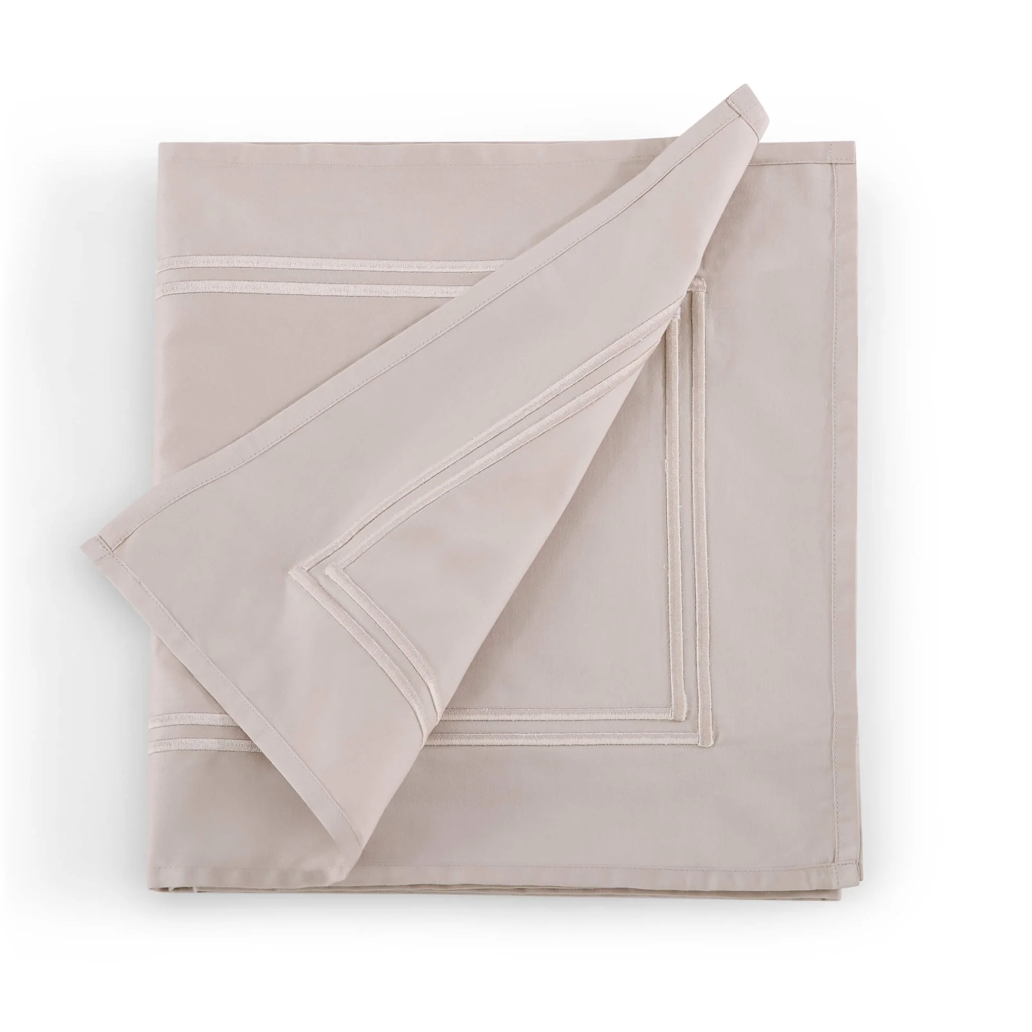 Regent 100% Cotton Table Runner 400 Thread Count - Champagne - Image 3