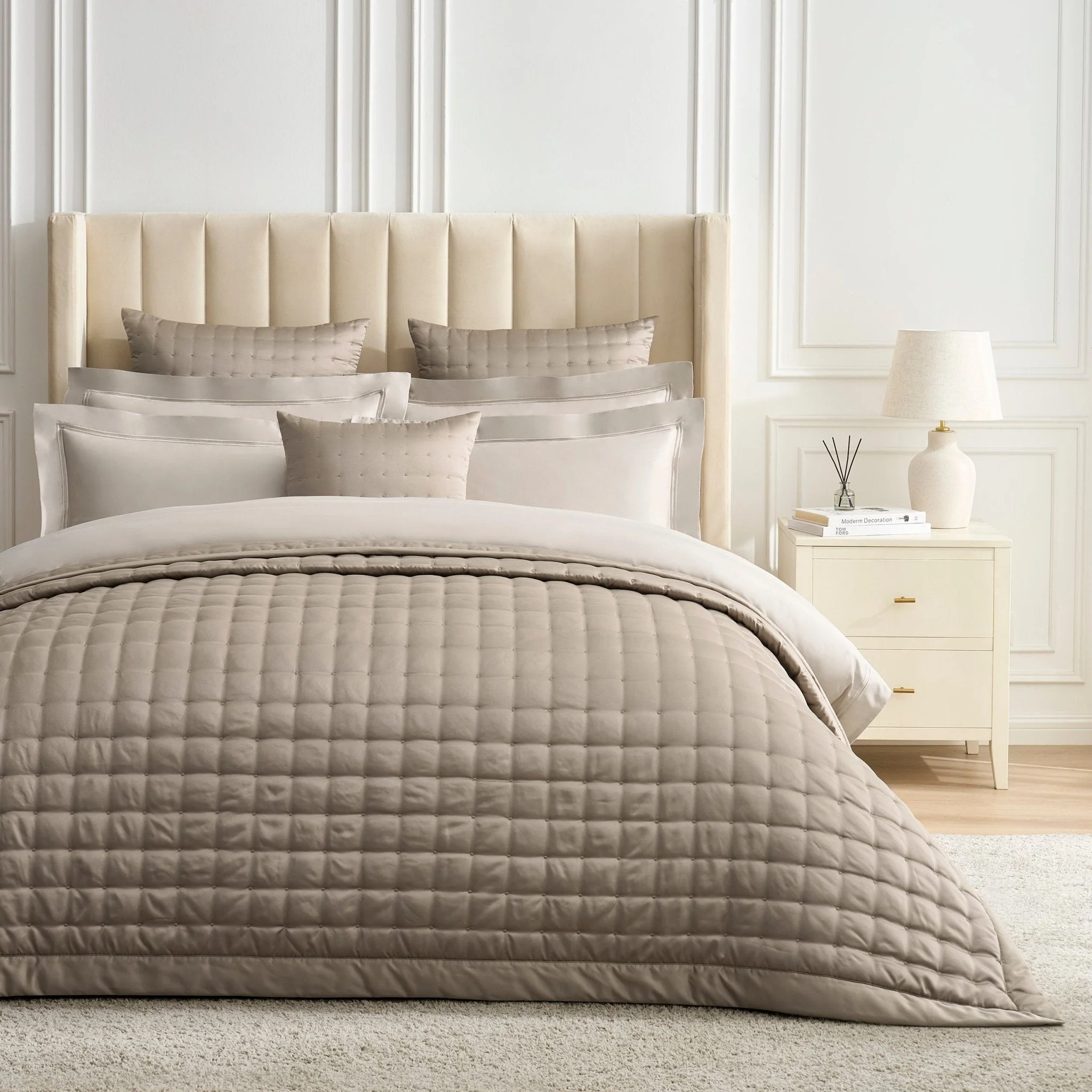 Regent Embroidered 100% Cotton Duvet Cover 400 Thread Count - Champagne - Image 7