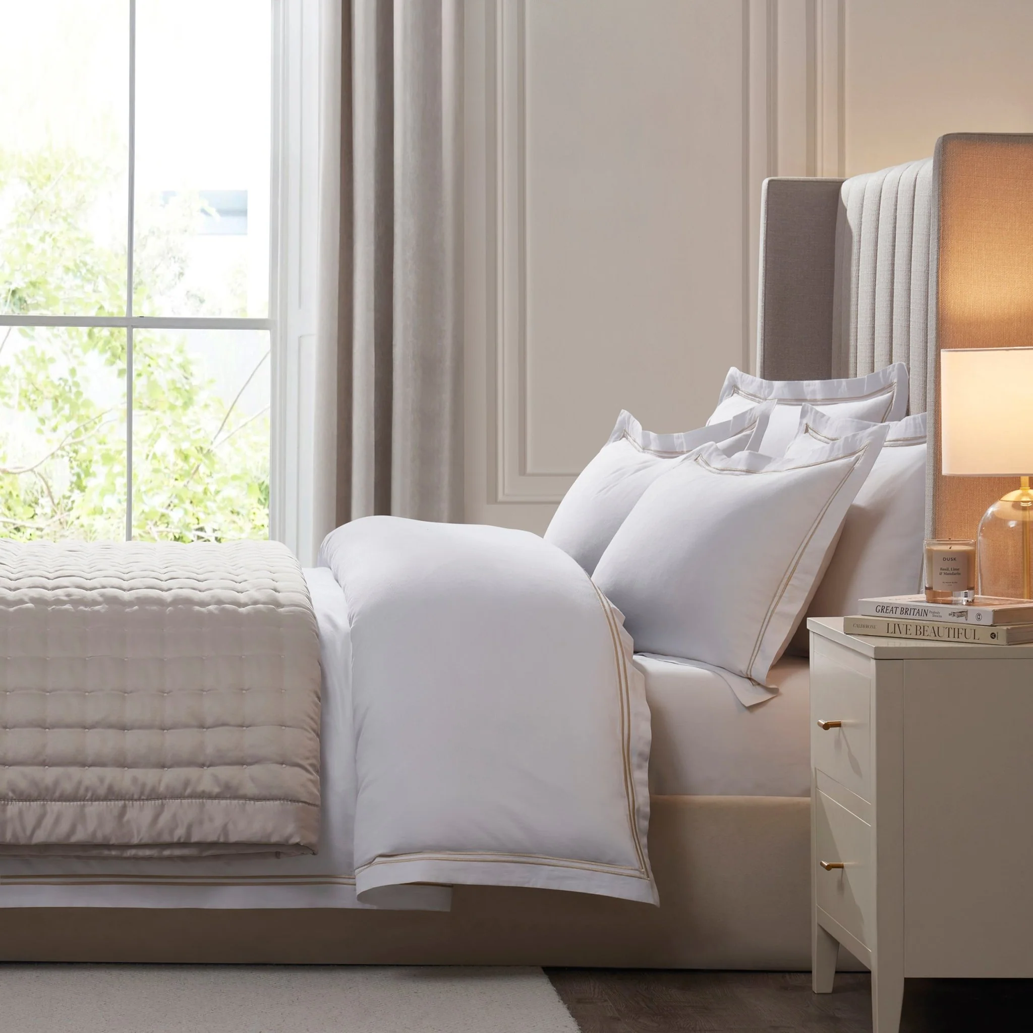 Regent Embroidered 100% Cotton Duvet Cover 400 Thread Count - Natural - Image 3