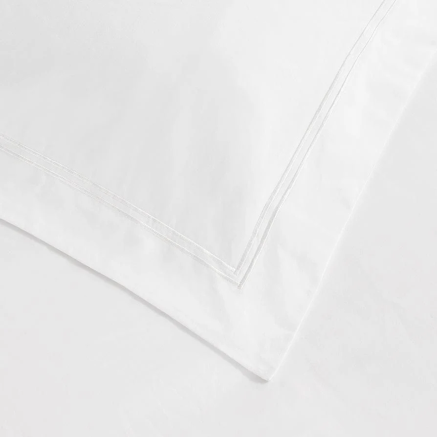Regent Embroidered 100% Cotton Duvet Cover 400 Thread Count - White - Image 4