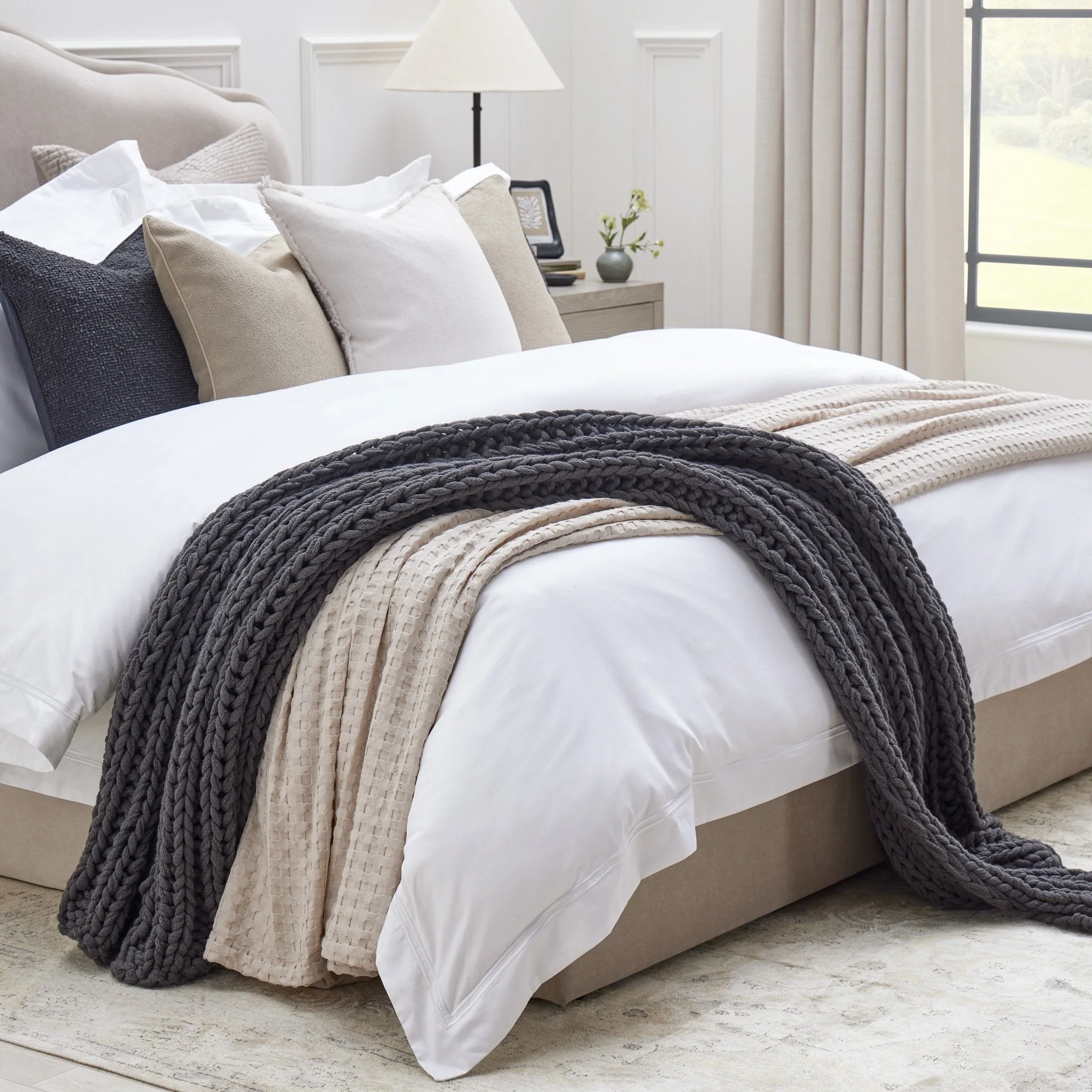 Regent Embroidered 100% Cotton Duvet Cover 400 Thread Count - White - Image 7