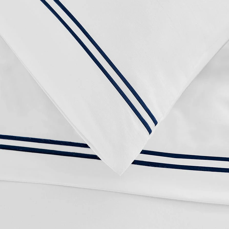 Regent Embroidered 100% Cotton Pair of Classic Pillowcases 400 Thread Count - Navy - Image 2