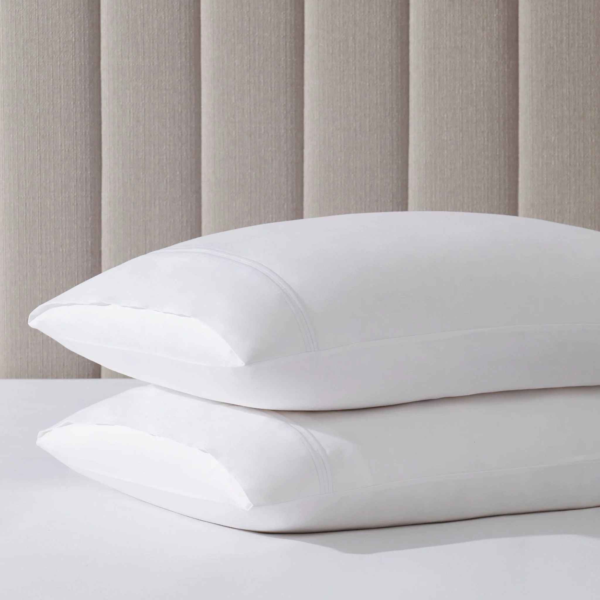 Regent Embroidered 100% Cotton Pair of Classic Pillowcases 400 Thread Count - White