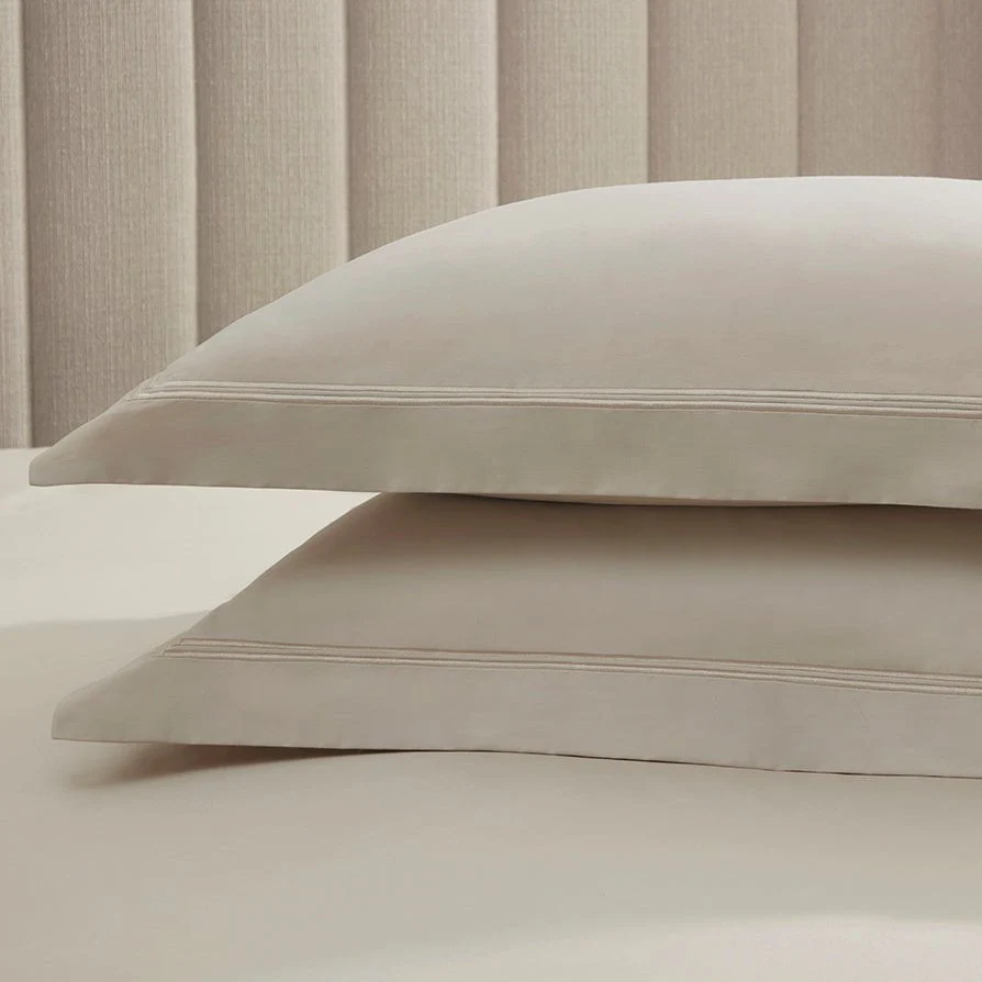 Regent Embroidered 100% Cotton Pair of Oxford Pillowcases 400 Thread Count - Champagne