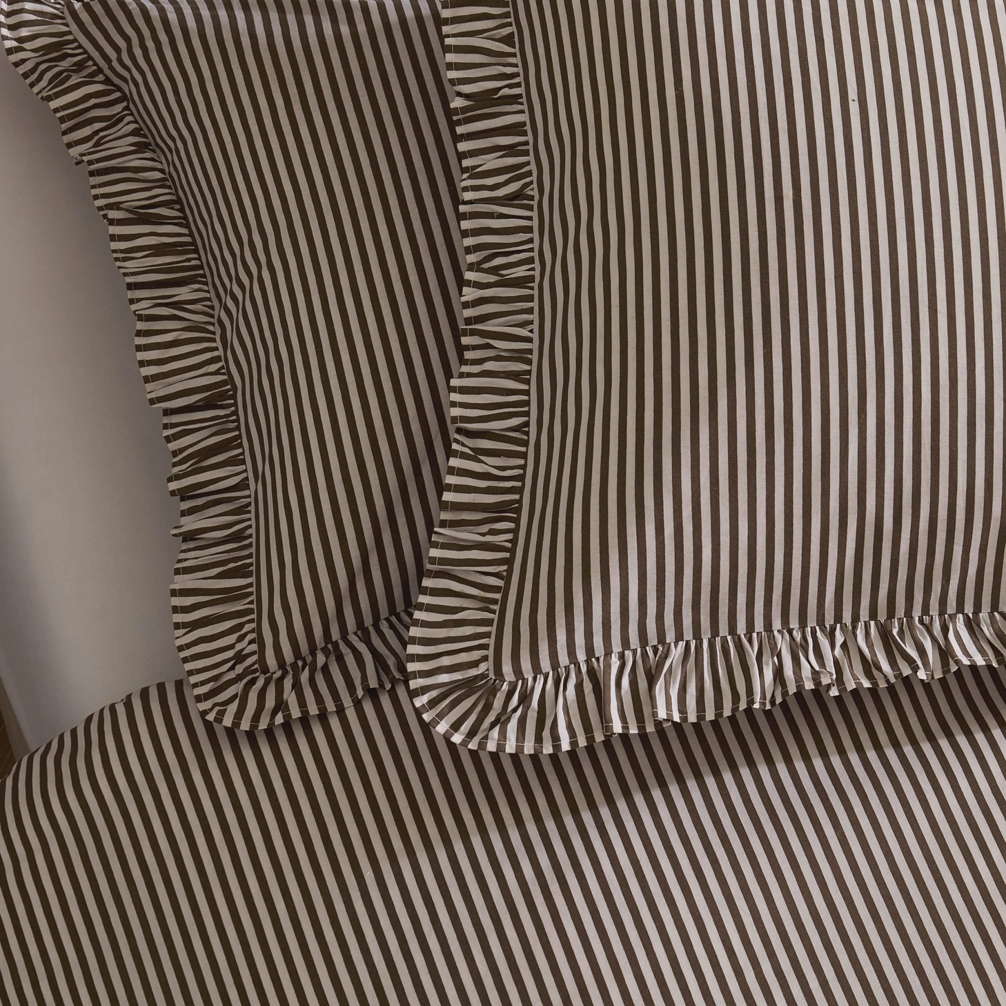 Remy 100% Cotton Duvet Covet & Pilllowcase Set - Mocha - Image 4