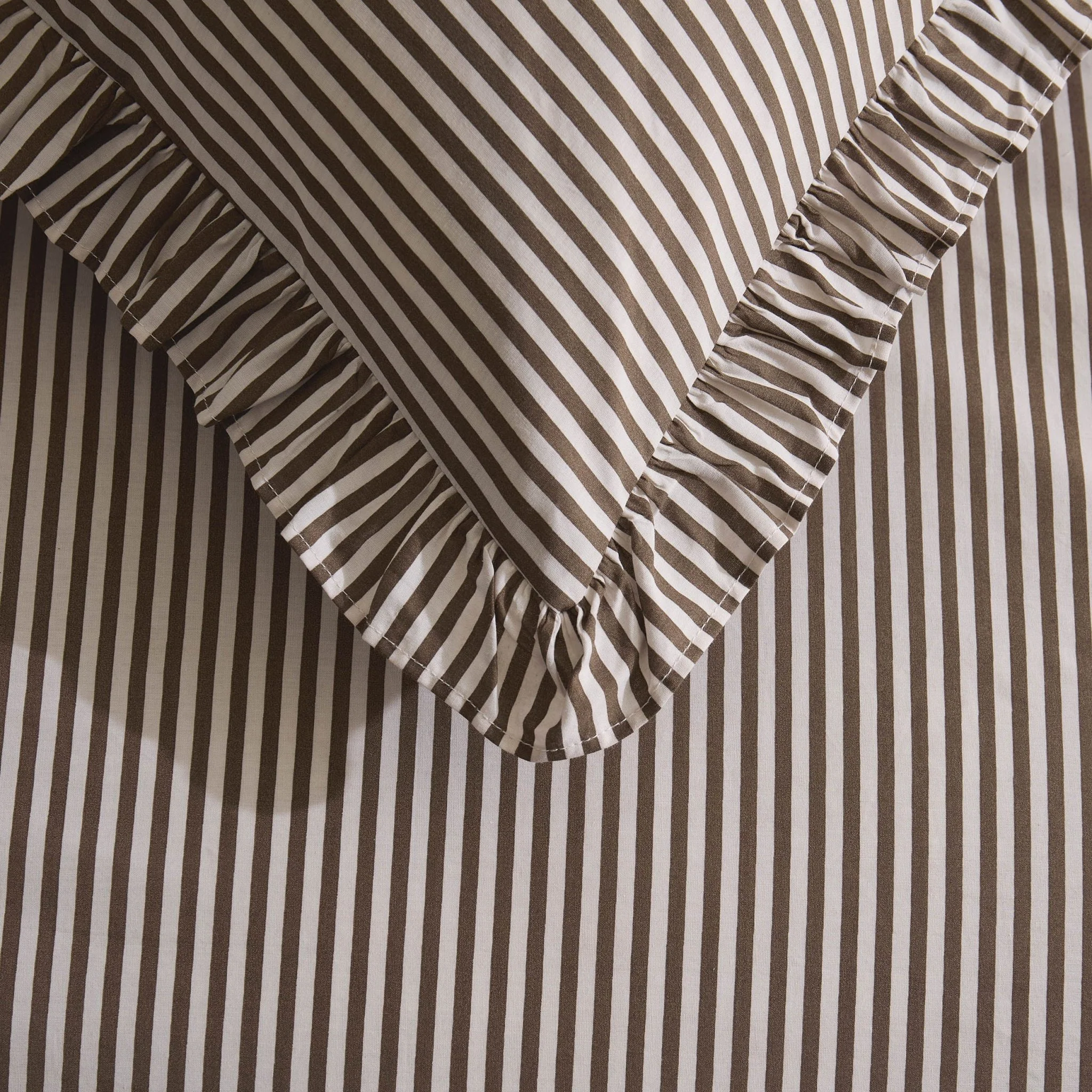 Remy 100% Cotton Duvet Covet & Pilllowcase Set - Mocha - Image 5
