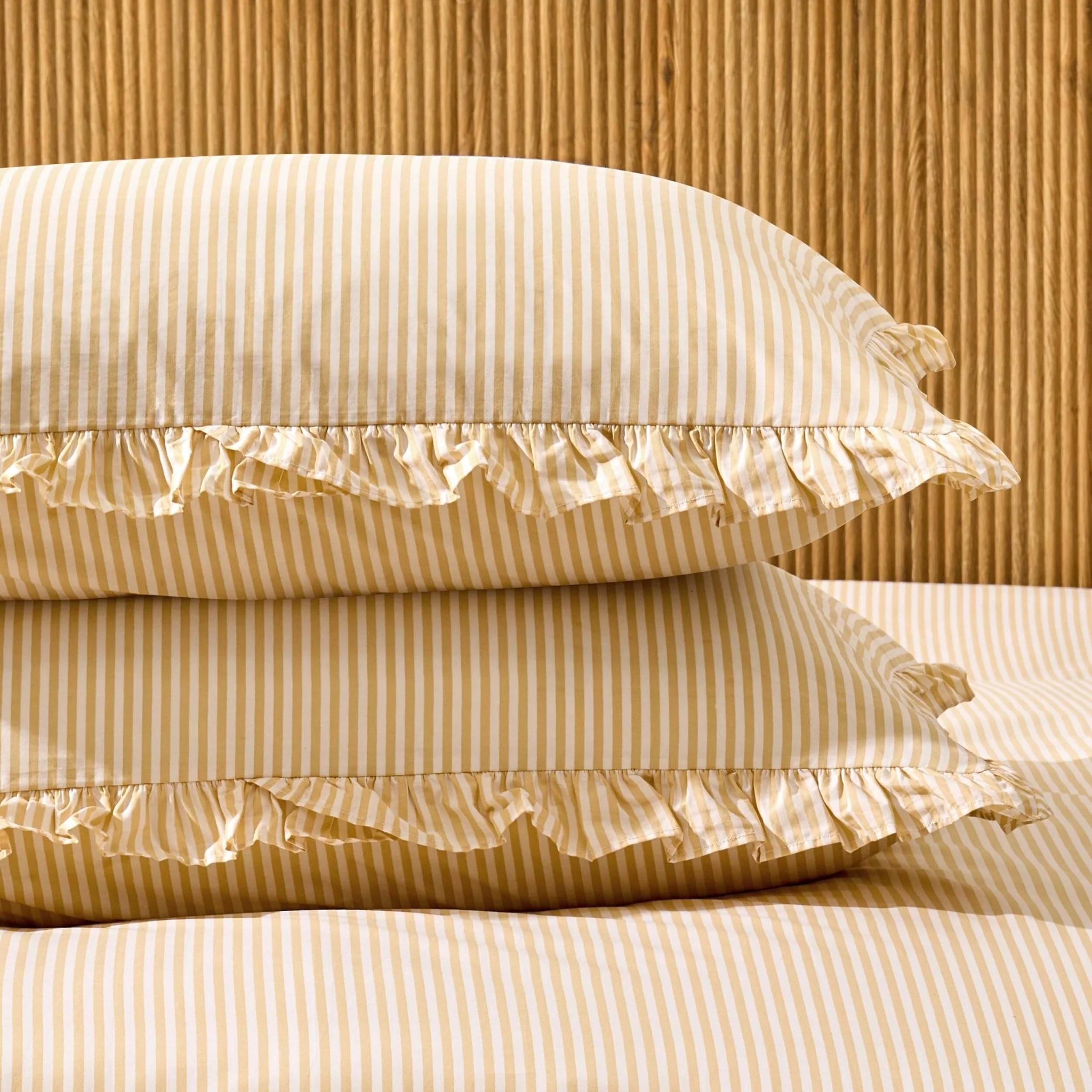 Remy 200 Thread Count Shirting Stripe Print Ruffle Edge Duvet Cover Set - Buttermilk - Image 7